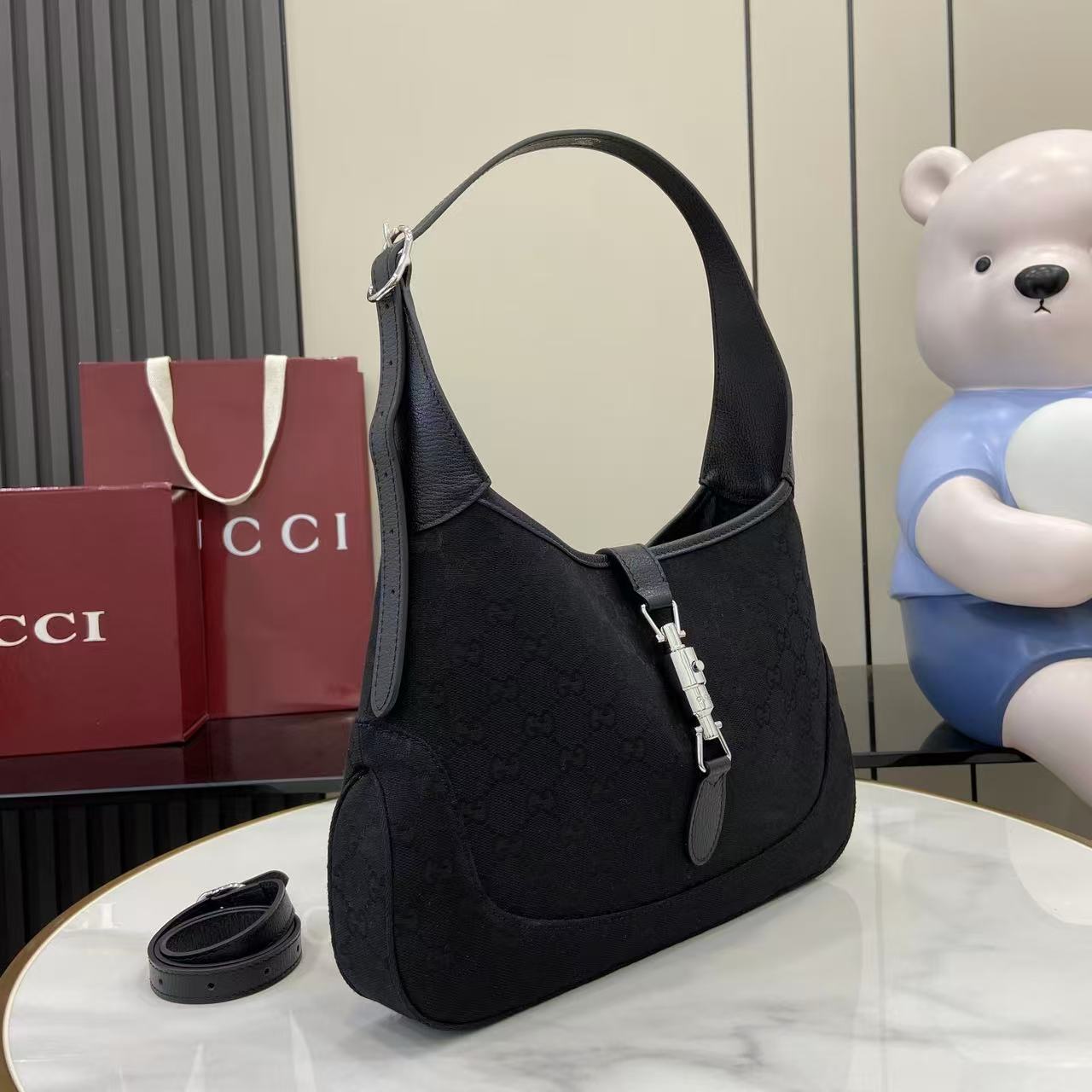 Gucci Jackie 1961 Medium Shoulder Bag - DopestKickz