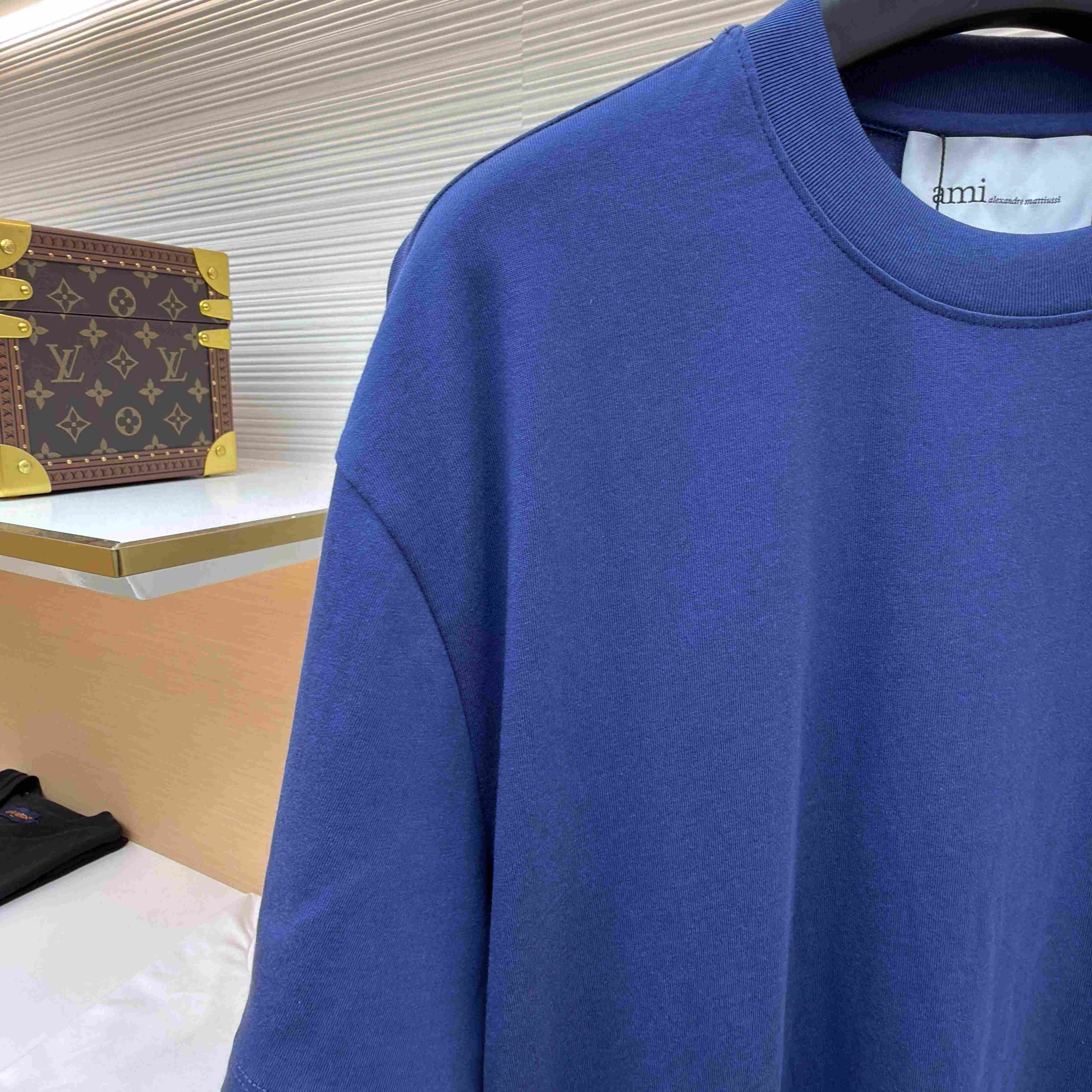 AMI Paris Blue Cotton Ami De Coeur T-shirt - DopestKickz