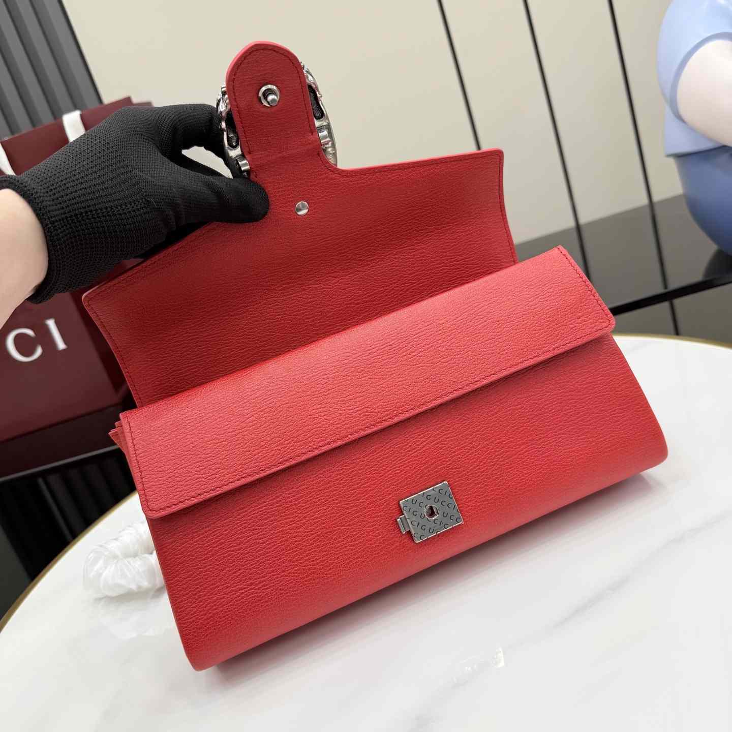 Gucci Dionysus Medium Shoulder Bag - DopestKickz