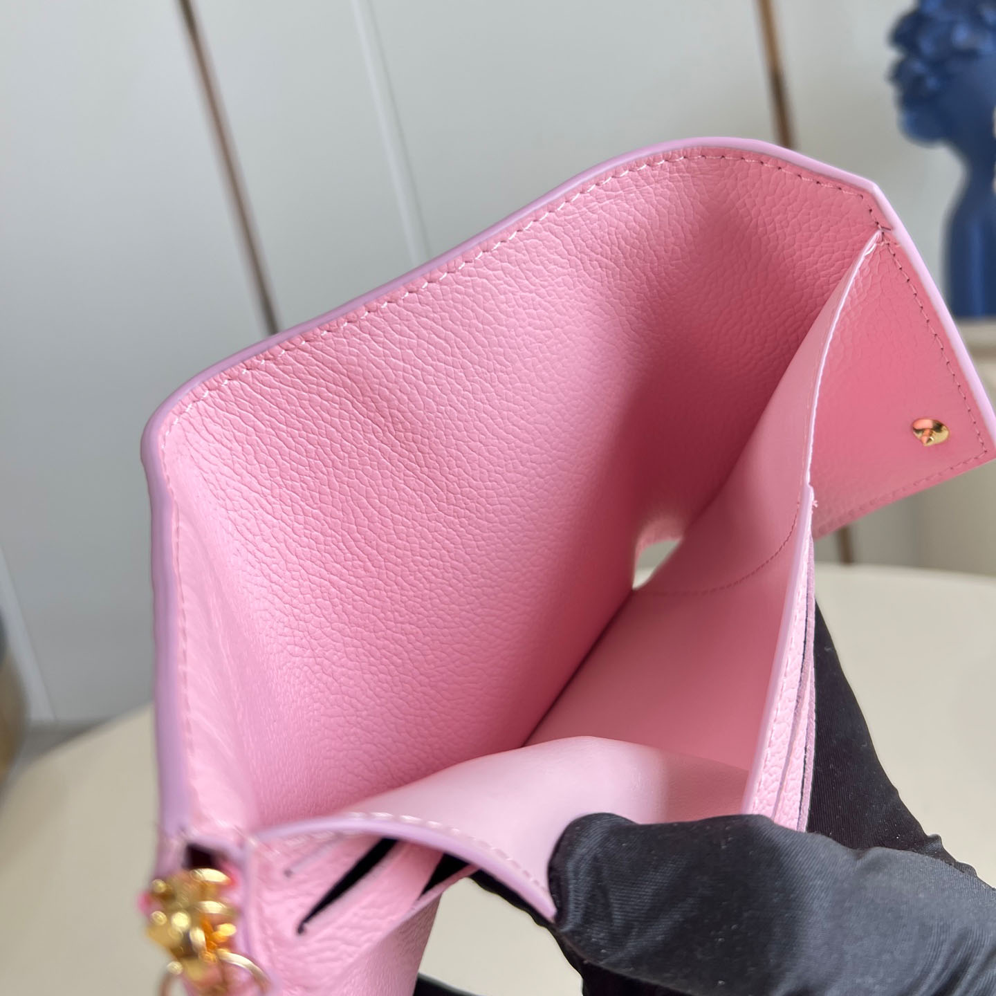 Louis Vuitton Victorine Wallet M28124 - DopestKickz