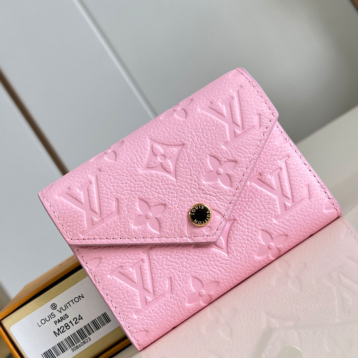 Louis Vuitton Victorine Wallet M28124 - DopestKickz