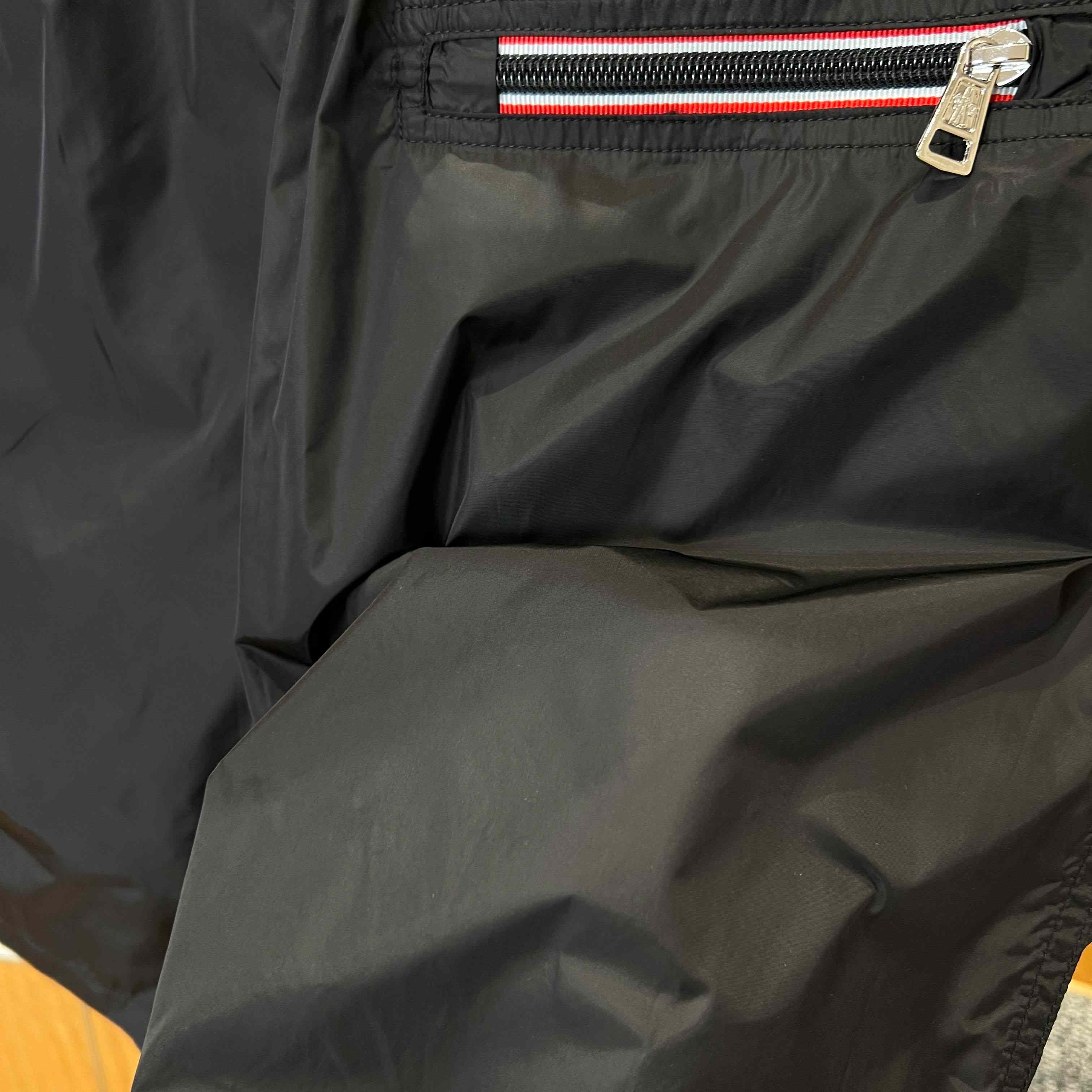 Moncler Logo-Patch Swim Shorts - DopestKickz