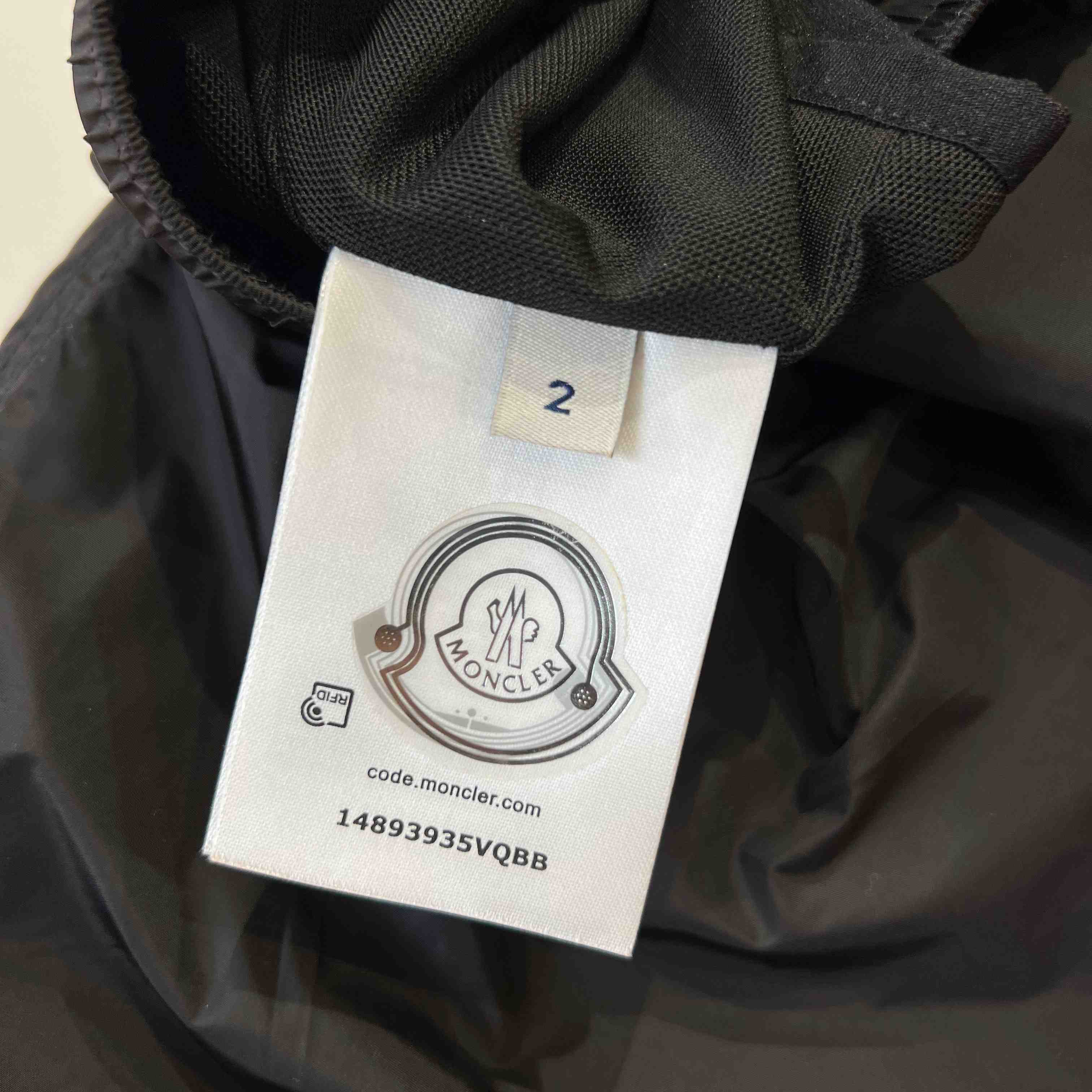 Moncler Logo-Patch Swim Shorts - DopestKickz