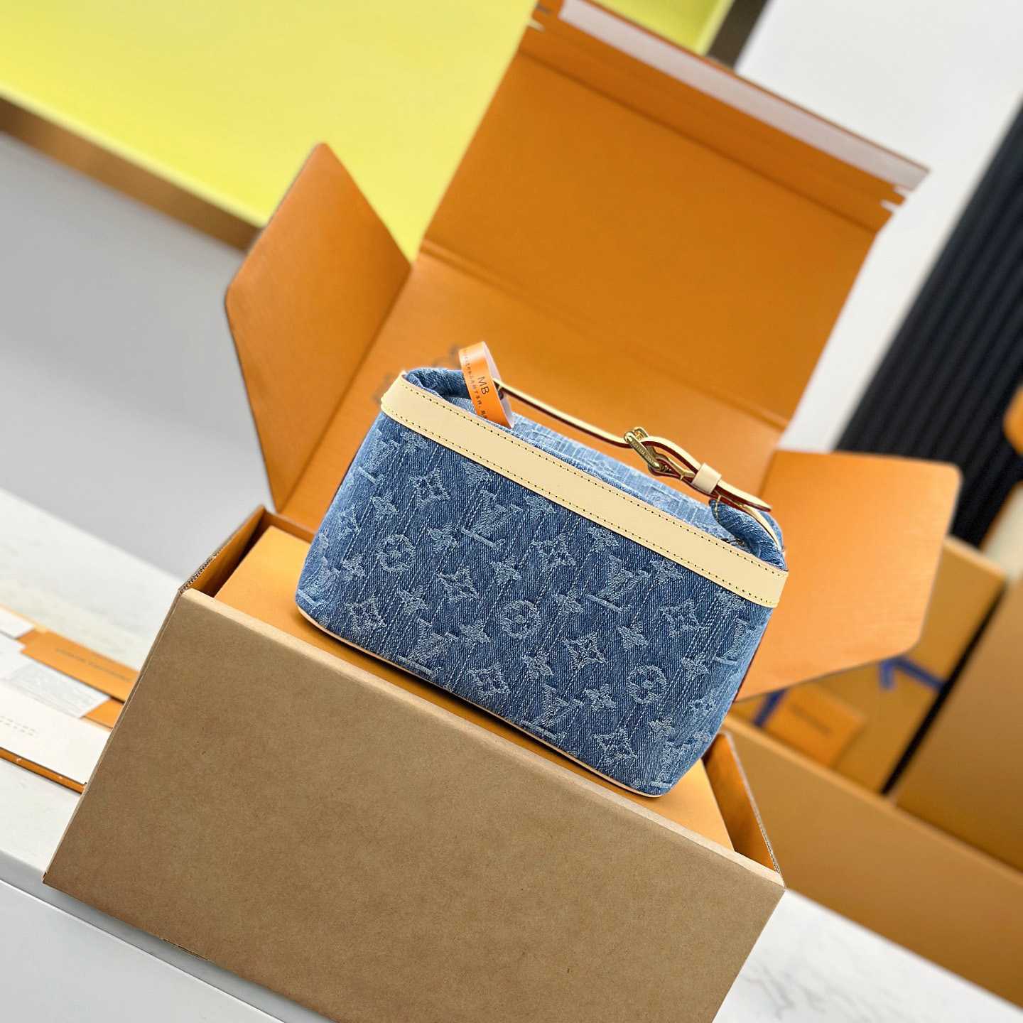 Louis Vuitton Cruiser Toiletry Bag M27945 - DopestKickz