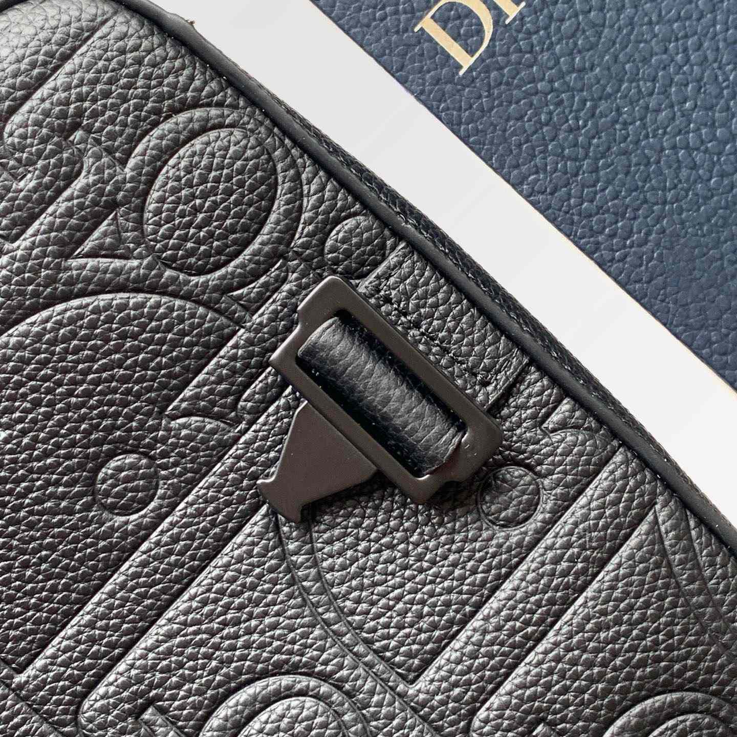 Dior Saddle Heritage Messenger Bag With Flap - DopestKickz