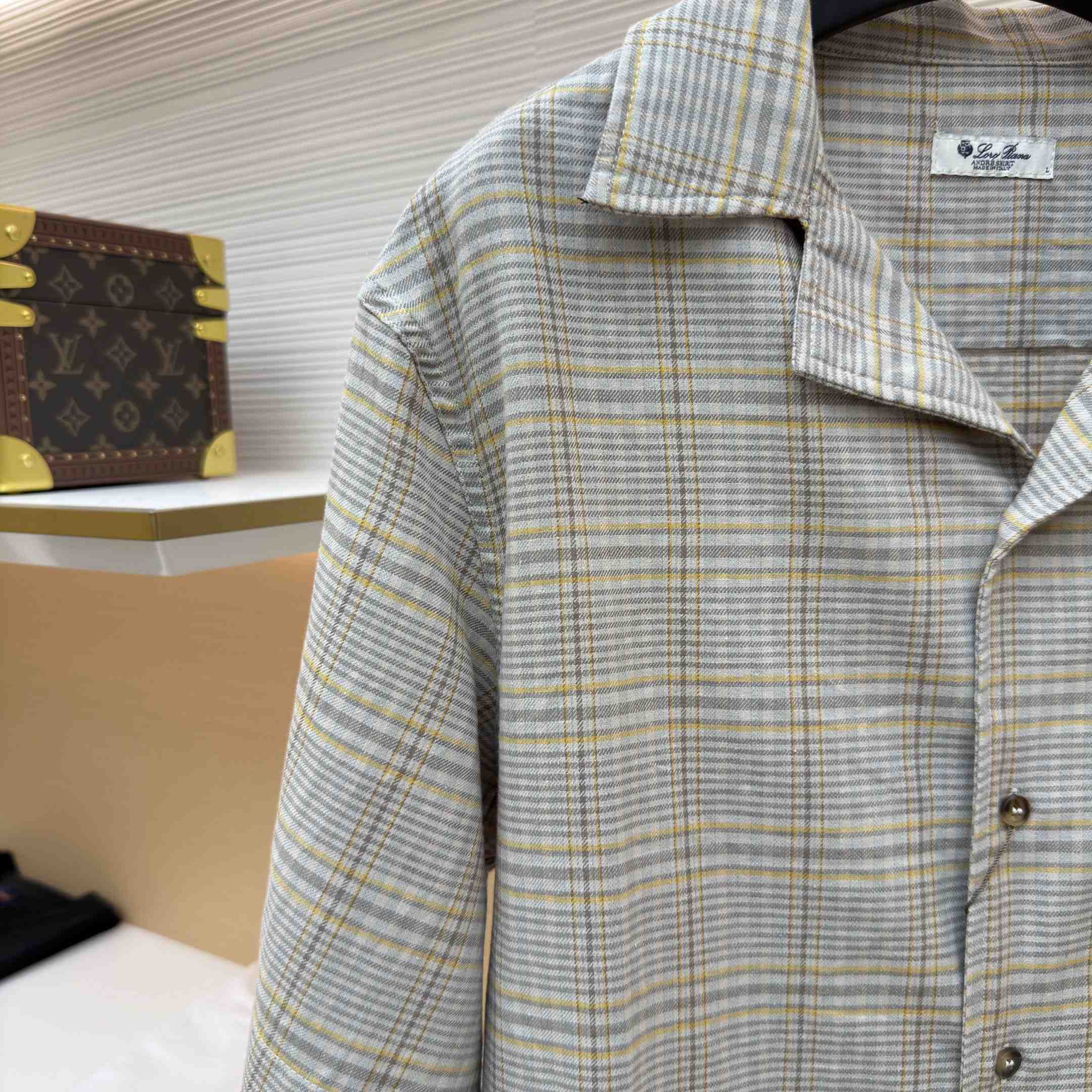 Loro Piana Federico Shirt - DopestKickz