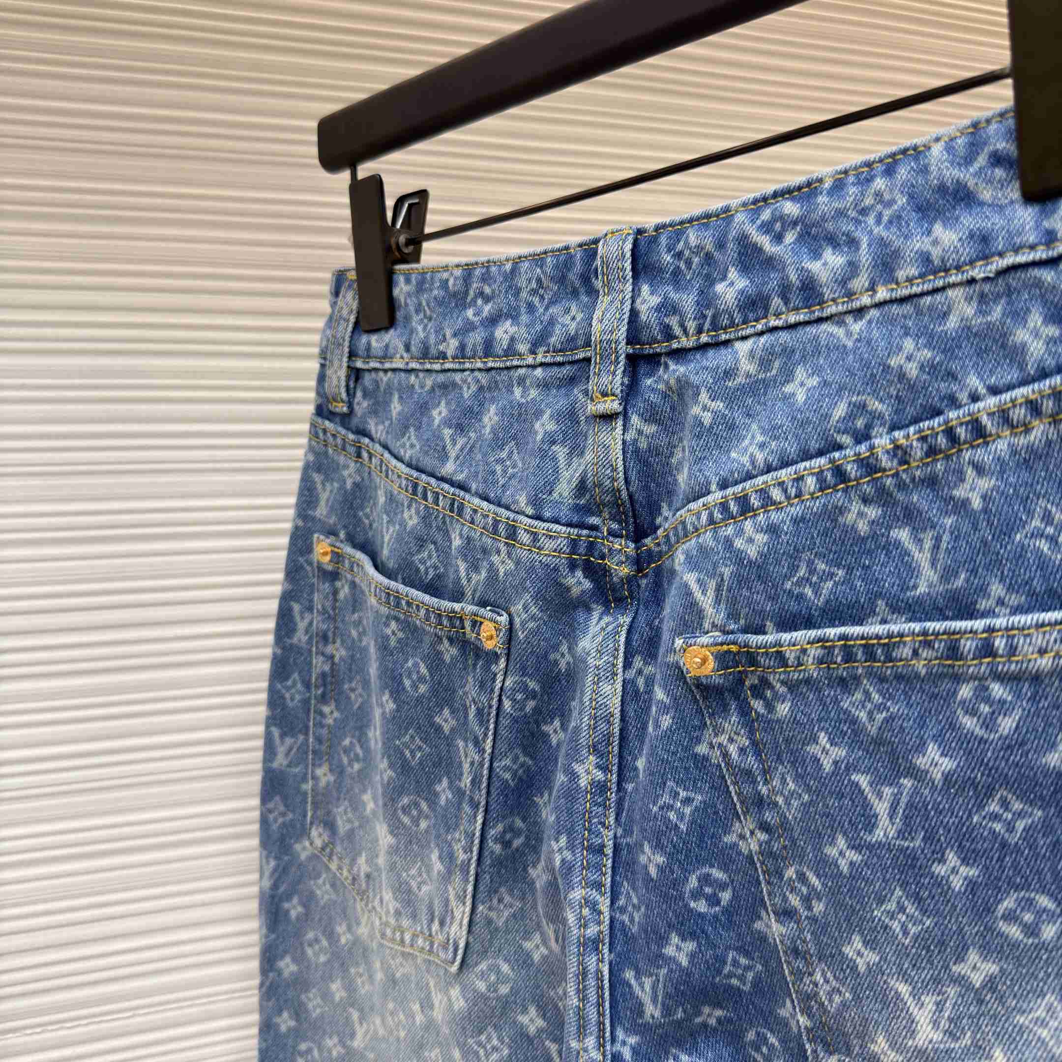Louis Vuitton Monogram Flared Jeans 1AHENS - DopestKickz