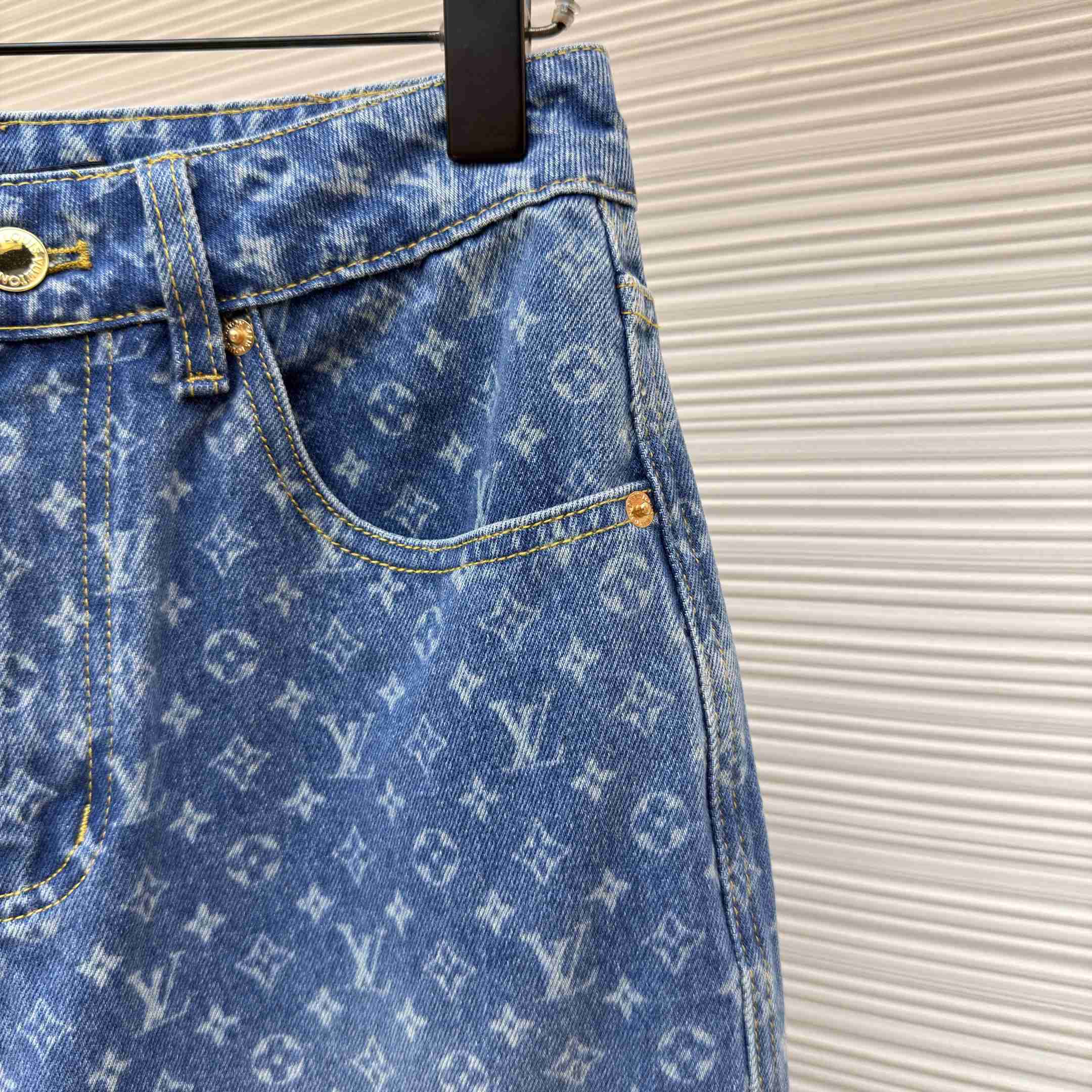 Louis Vuitton Monogram Flared Jeans 1AHENS - DopestKickz