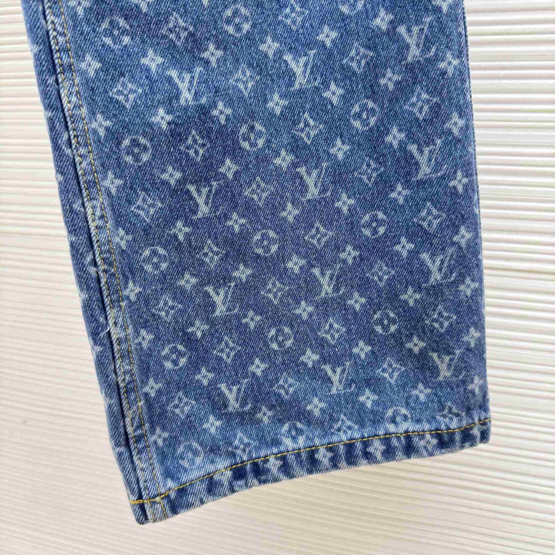 Louis Vuitton Monogram Flared Jeans 1AHENS - DopestKickz