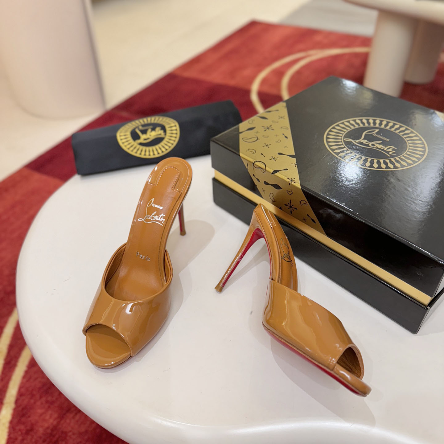 Christian Louboutin Me Dolly 100MM Patent Leather Mules - DopestKickz