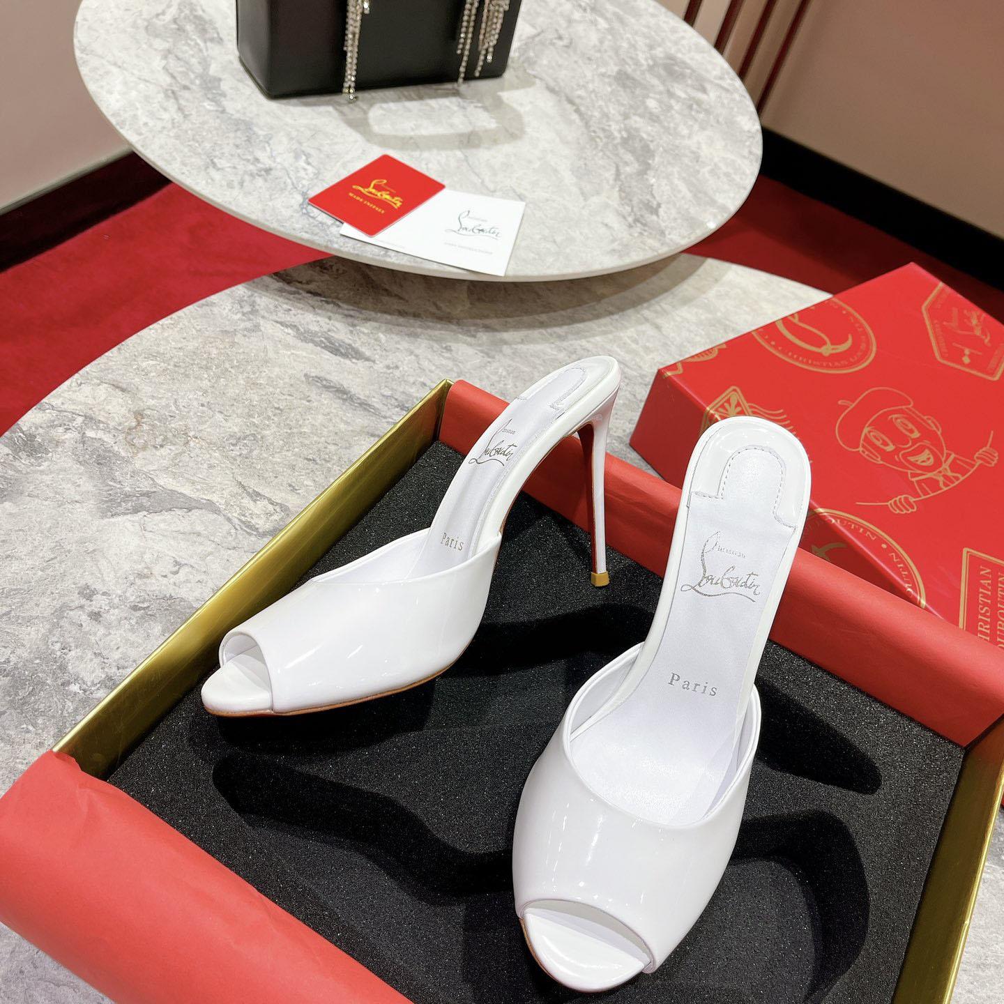 Christian Louboutin Me Dolly 100MM Patent Leather Mules - DopestKickz