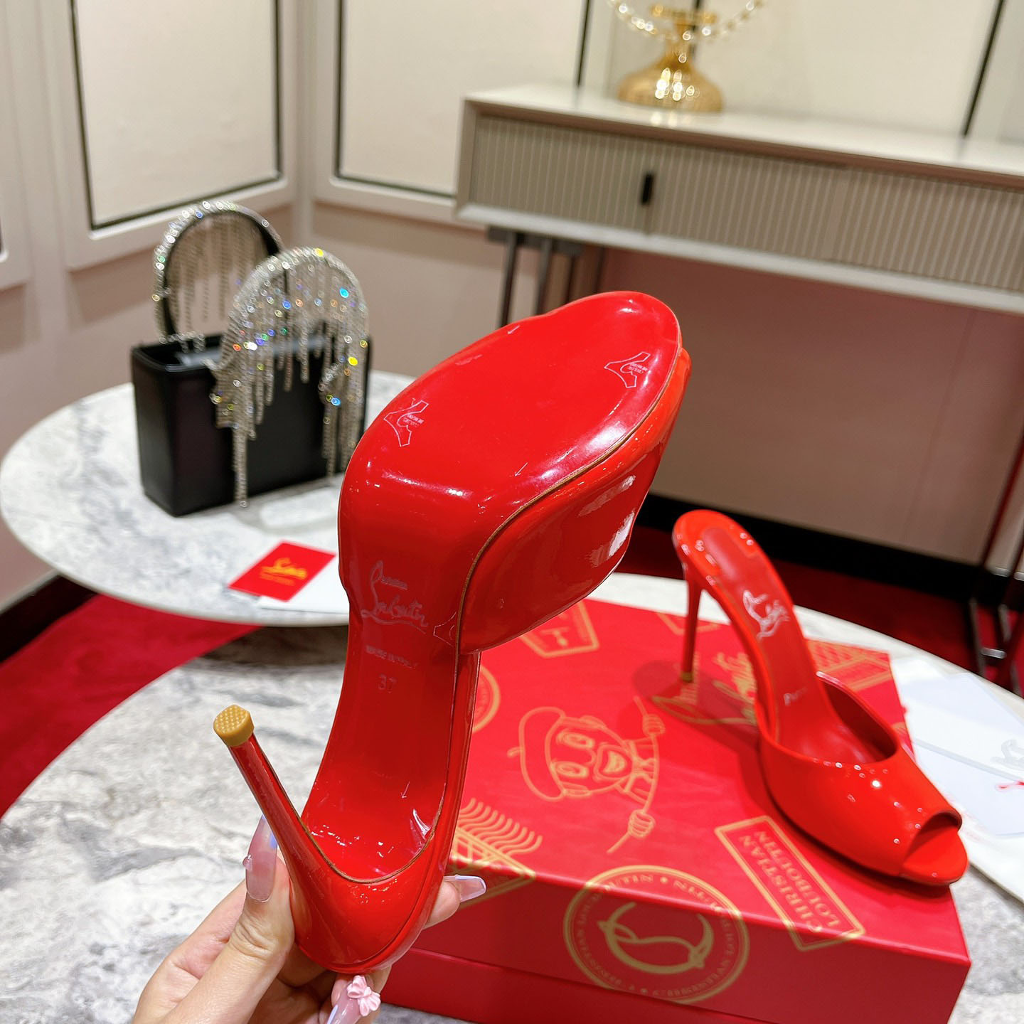 Christian Louboutin Me Dolly 100MM Patent Leather Mules - DopestKickz