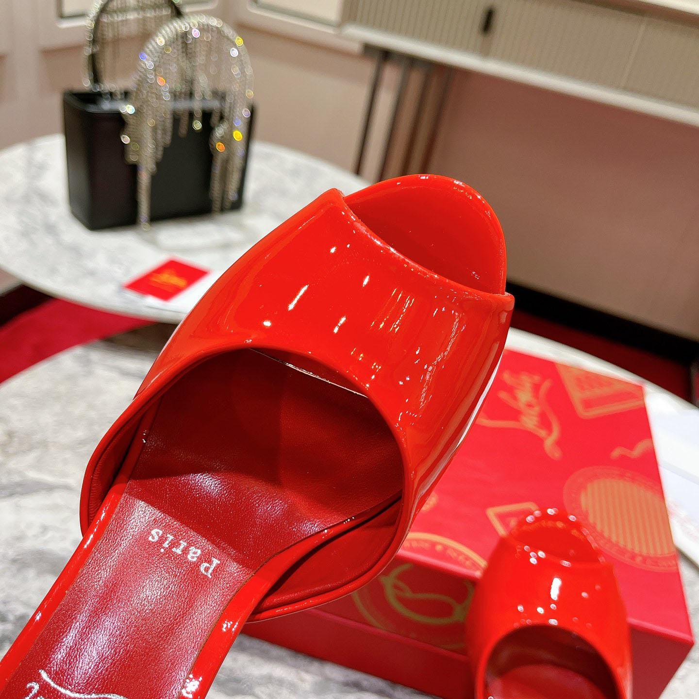 Christian Louboutin Me Dolly 100MM Patent Leather Mules - DopestKickz