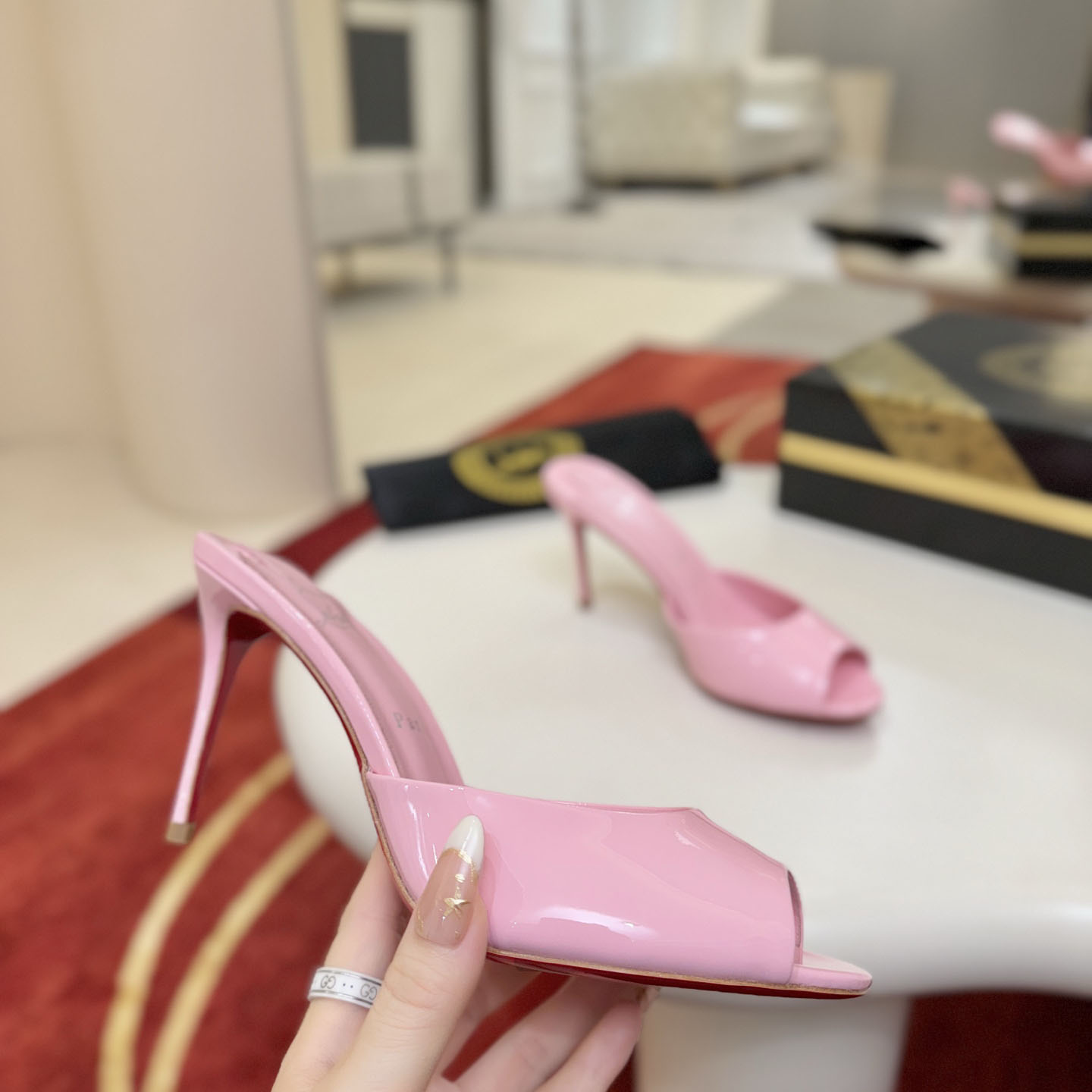Christian Louboutin Me Dolly 100MM Patent Leather Mules - DopestKickz