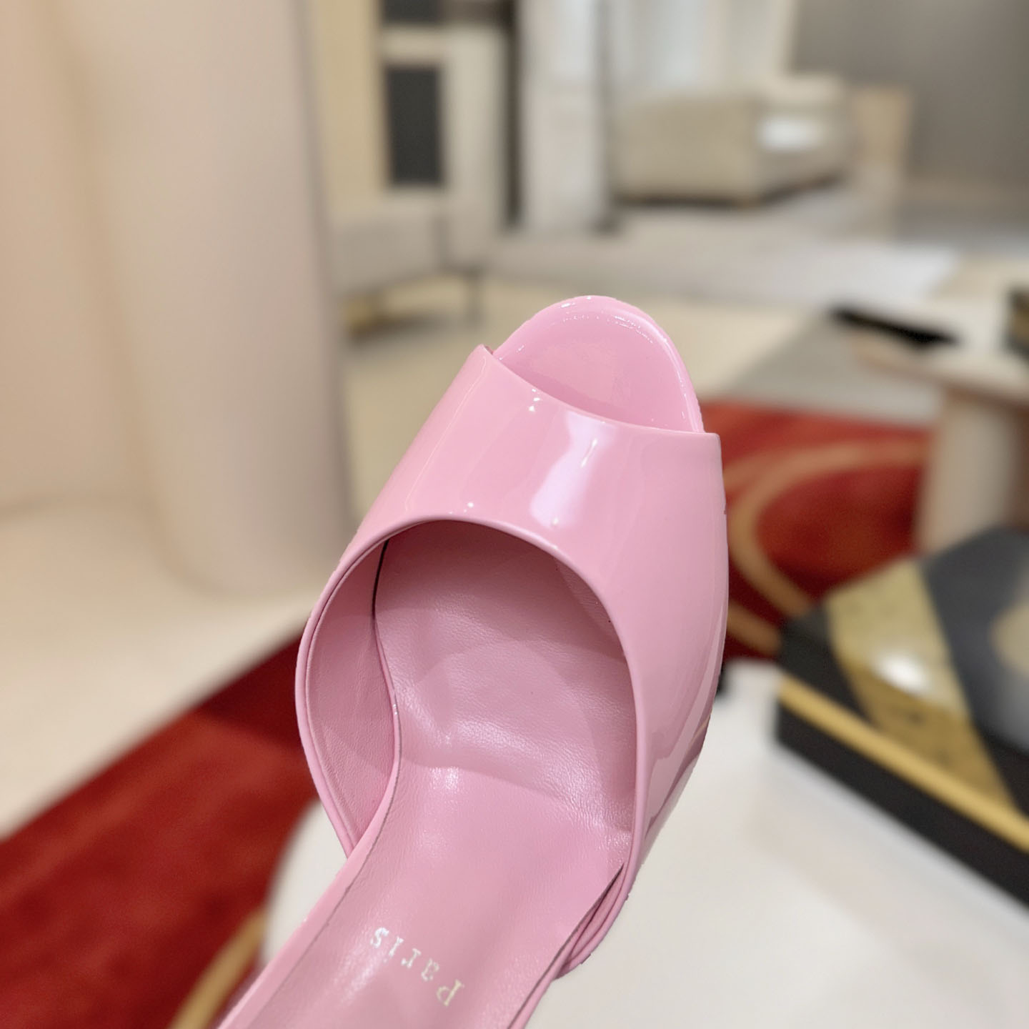 Christian Louboutin Me Dolly 100MM Patent Leather Mules - DopestKickz