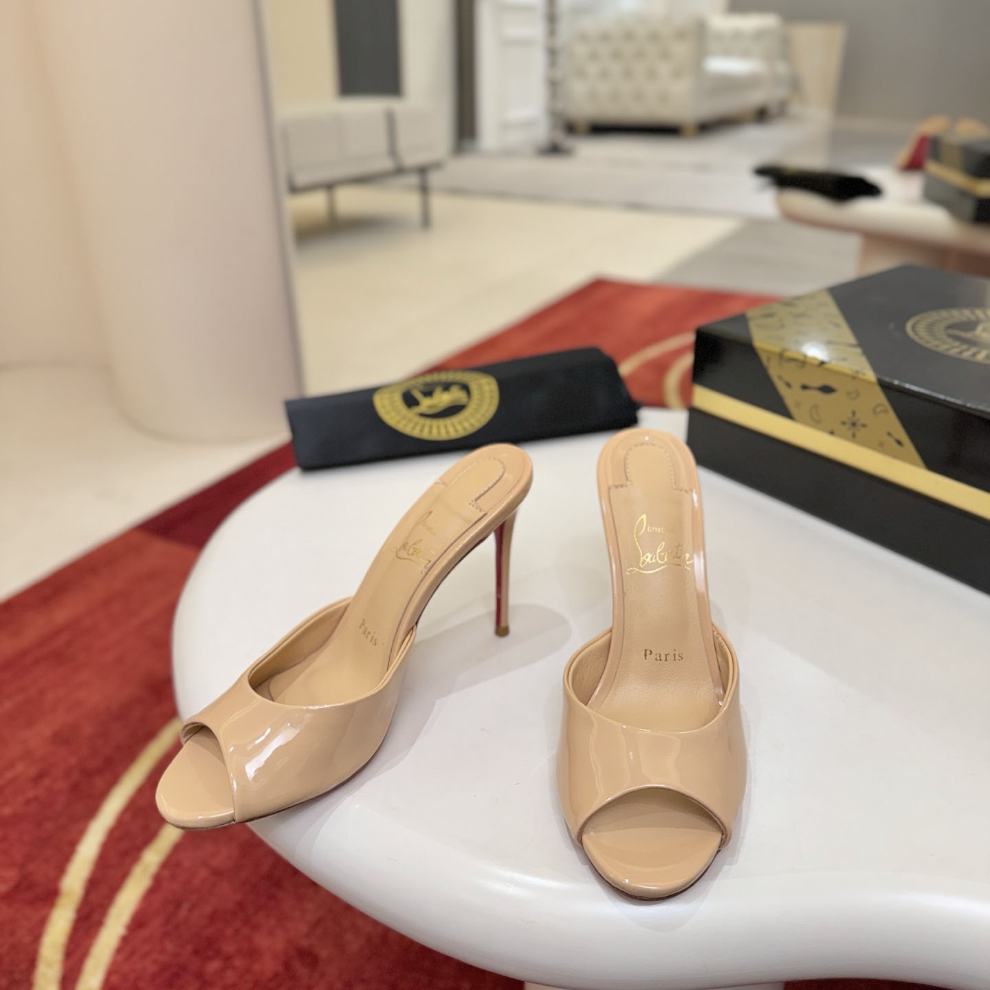 Christian Louboutin Me Dolly 100MM Patent Leather Mules - DopestKickz