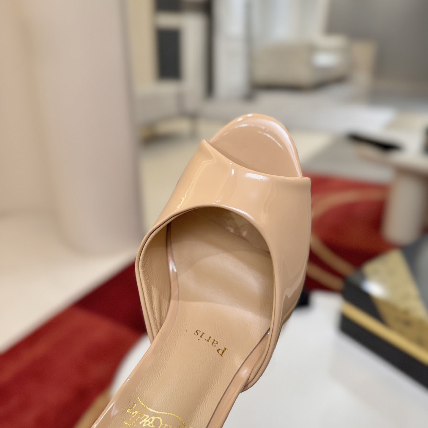 Christian Louboutin Me Dolly 100MM Patent Leather Mules - DopestKickz