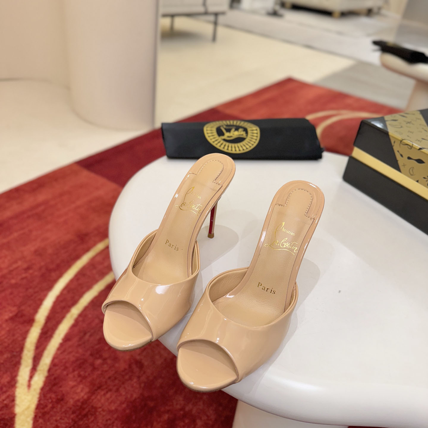 Christian Louboutin Me Dolly 100MM Patent Leather Mules - DopestKickz