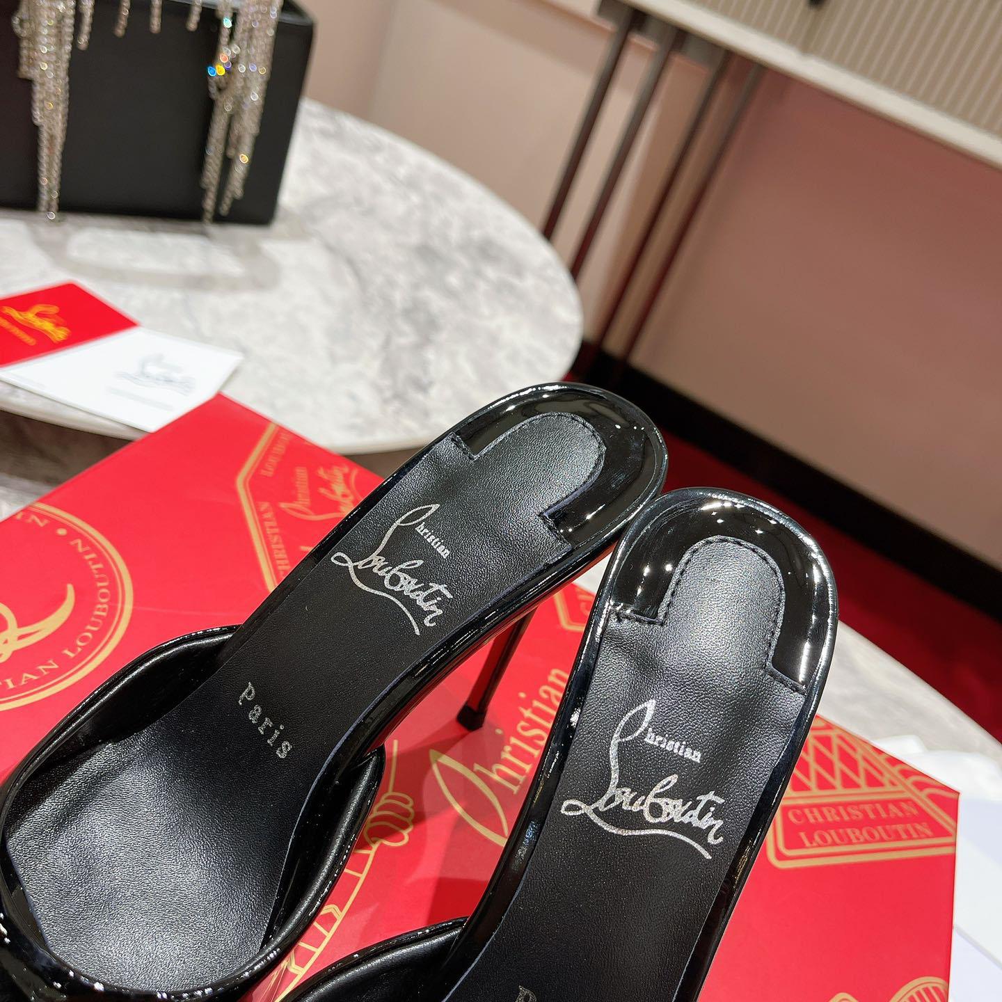 Christian Louboutin Me Dolly 100MM Patent Leather Mules - DopestKickz
