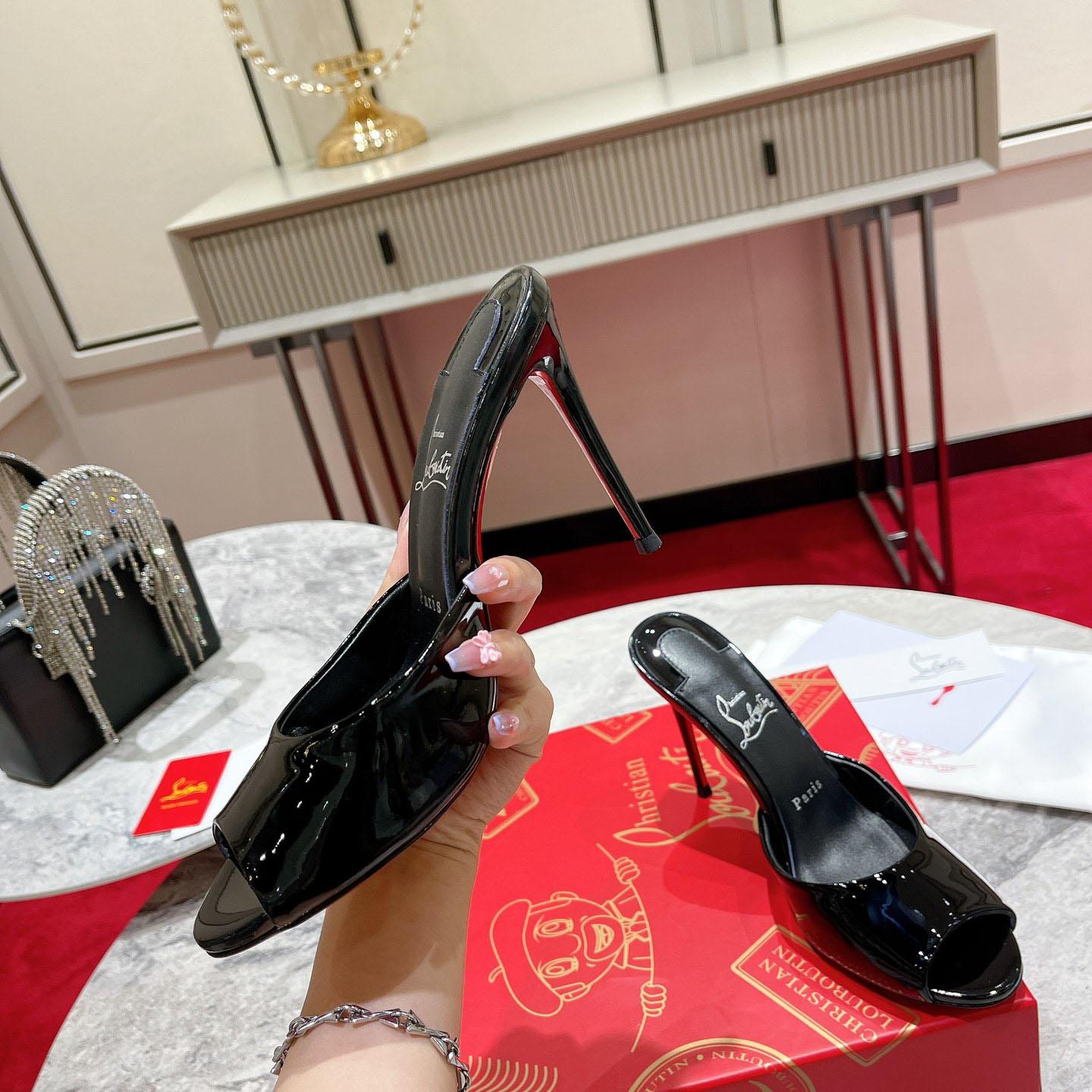 Christian Louboutin Me Dolly 100MM Patent Leather Mules - DopestKickz