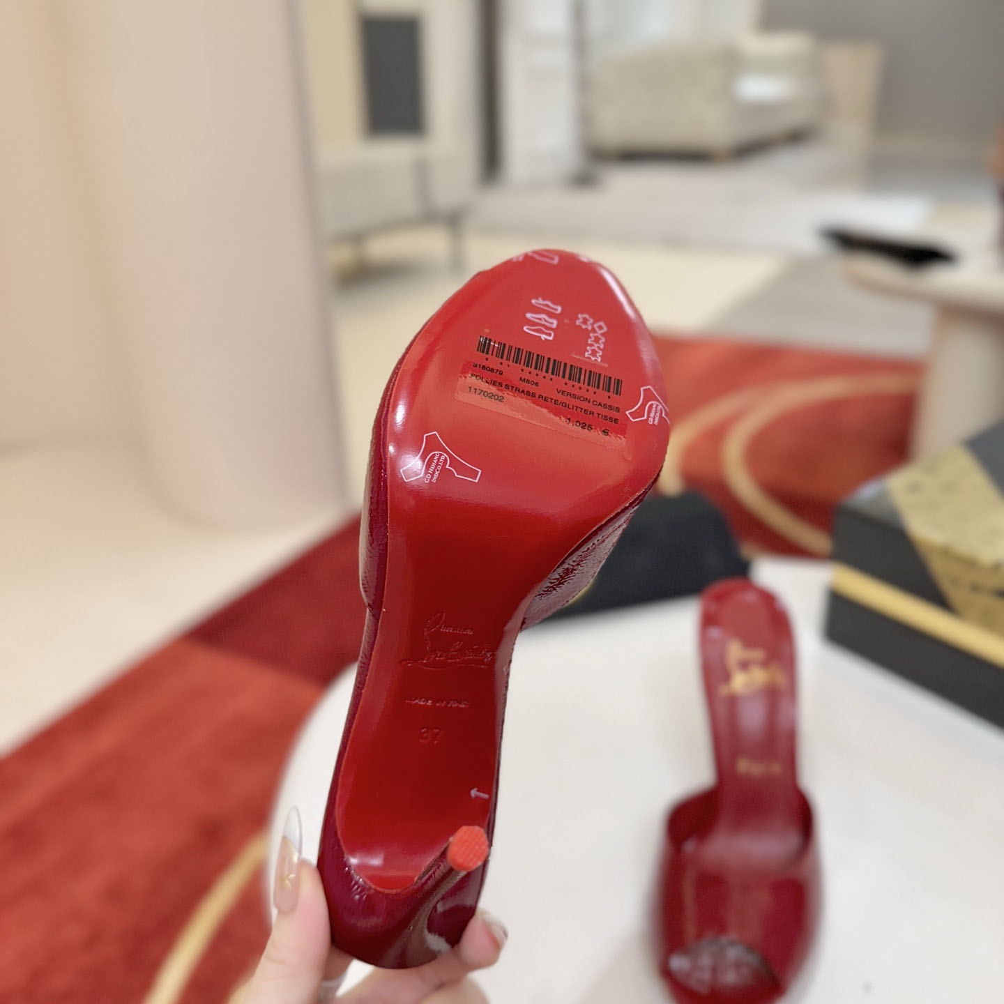Christian Louboutin Me Dolly 100MM Patent Leather Mules - DopestKickz