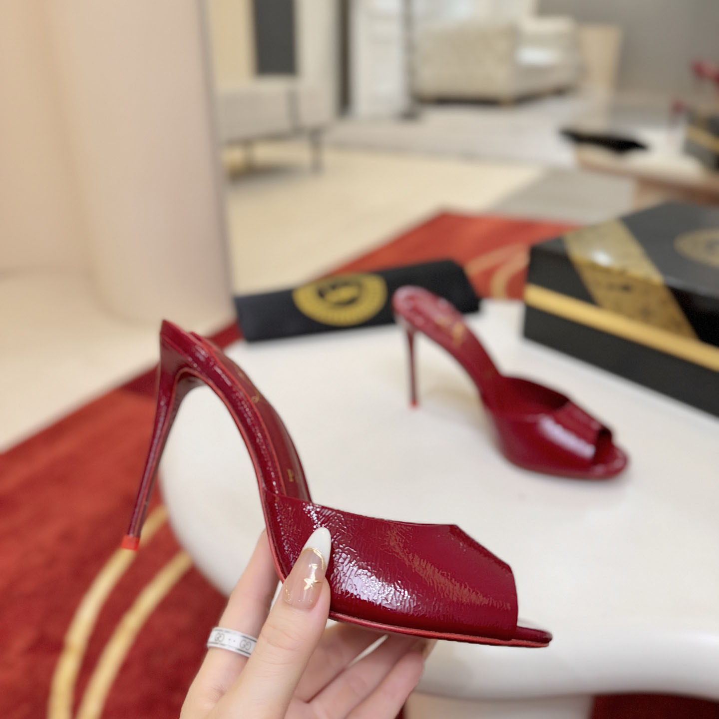 Christian Louboutin Me Dolly 100MM Patent Leather Mules - DopestKickz
