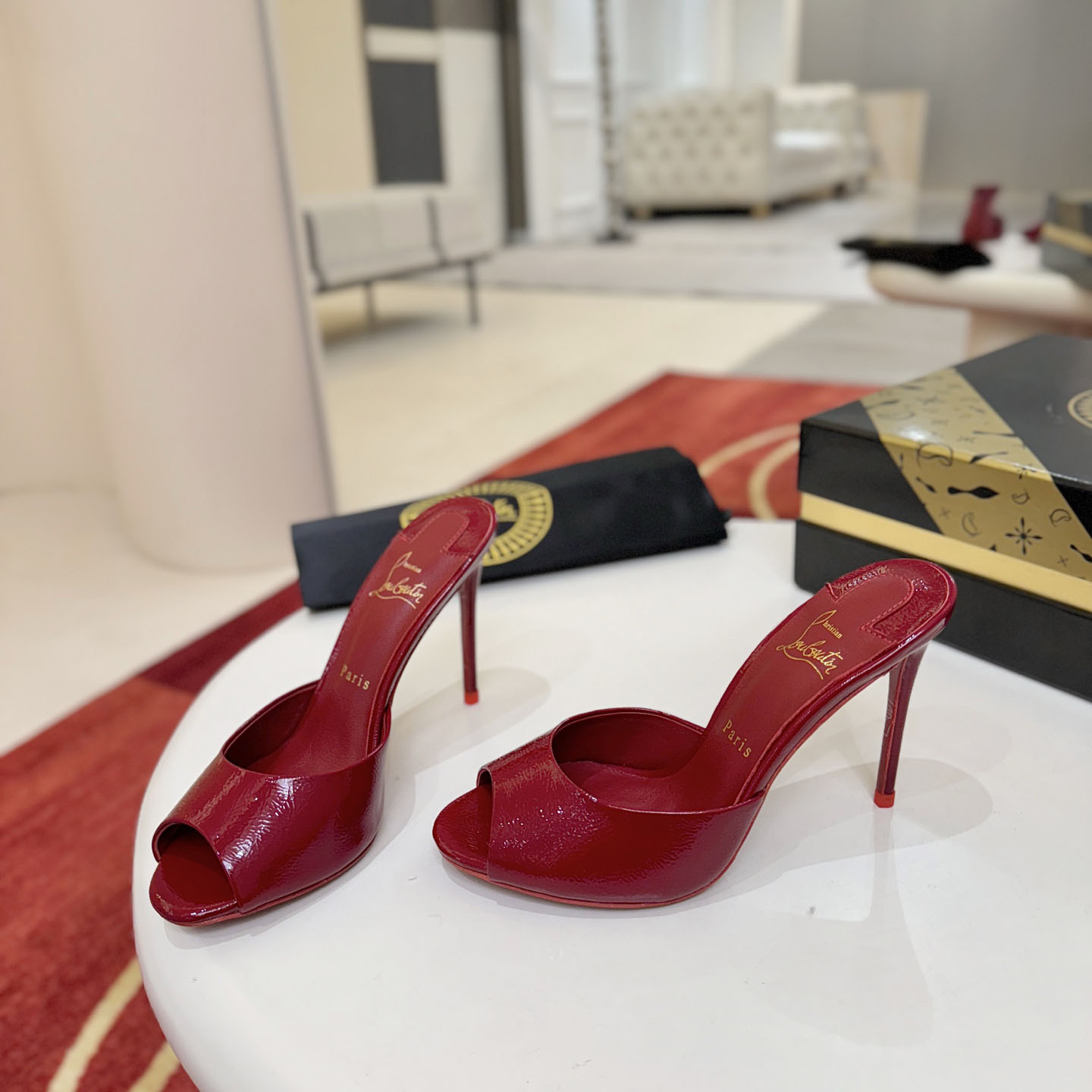 Christian Louboutin Me Dolly 100MM Patent Leather Mules - DopestKickz