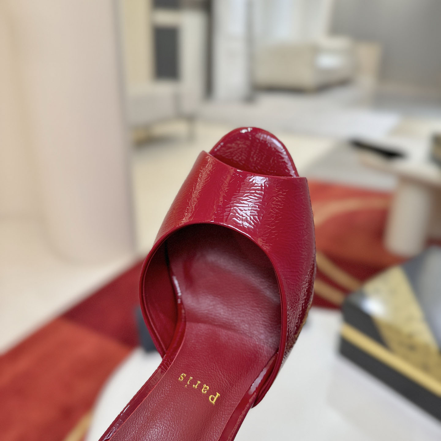 Christian Louboutin Me Dolly 100MM Patent Leather Mules - DopestKickz