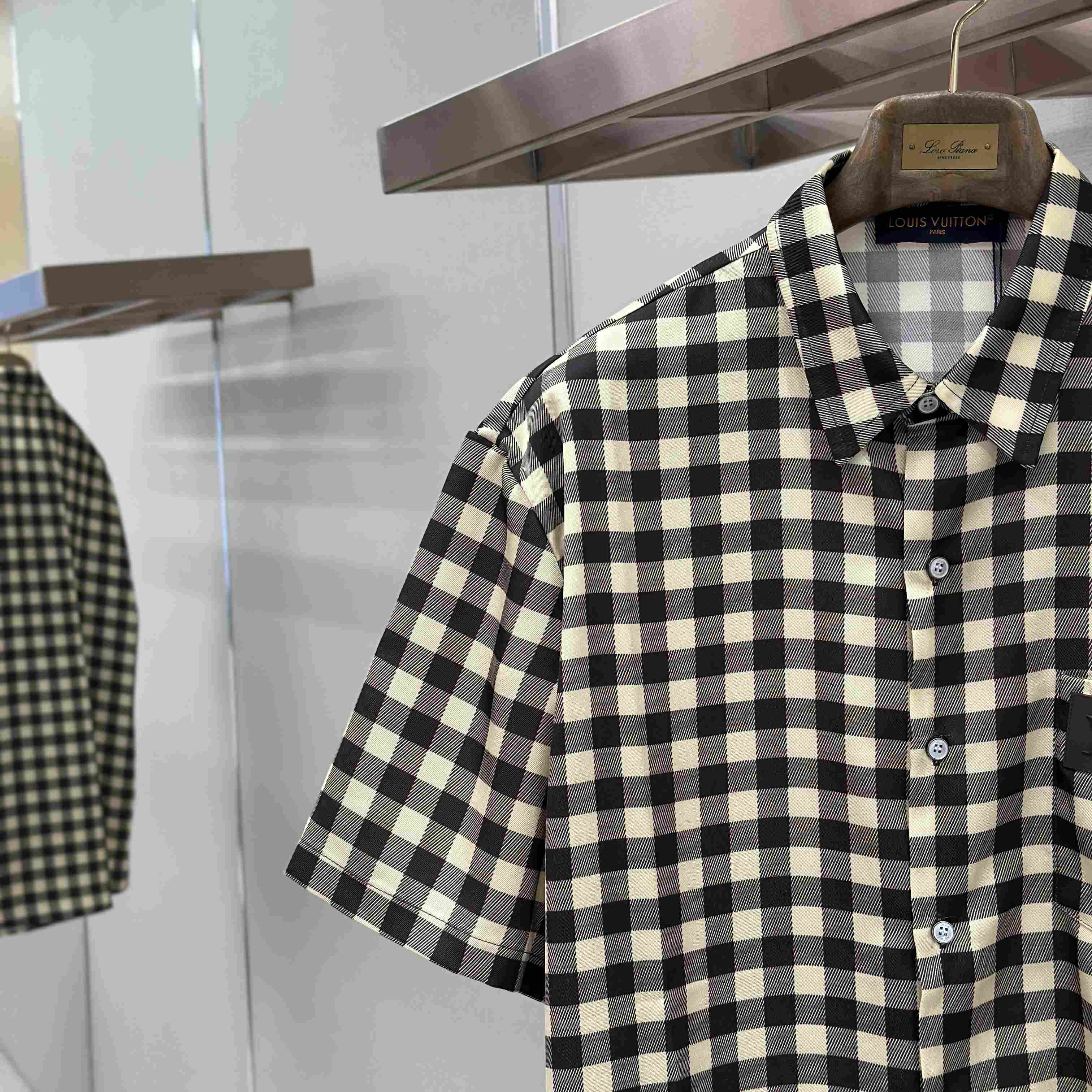Louis Vuitton Damier Jacquard Short-Sleeved Shirt 1AJRGI - DopestKickz