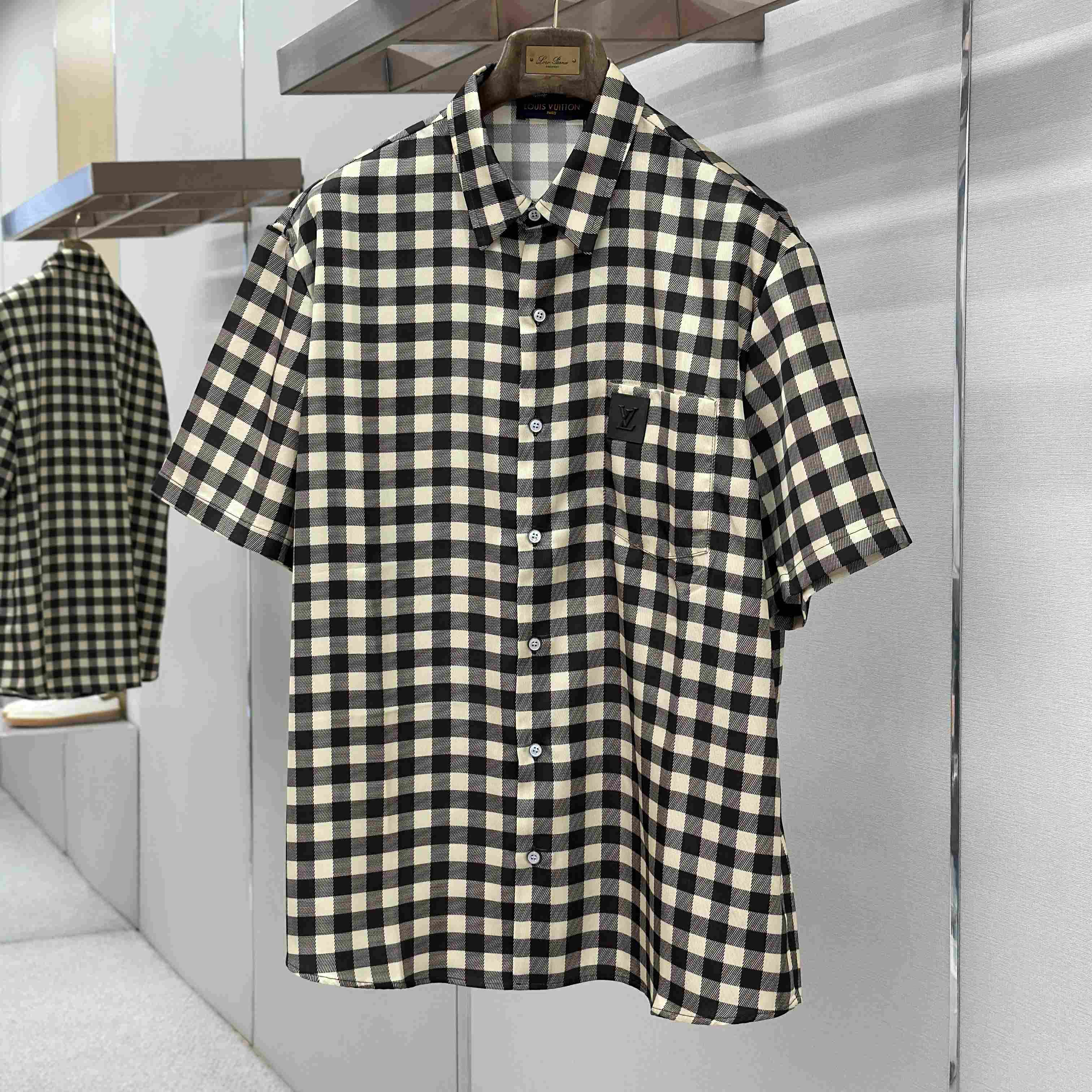 Louis Vuitton Damier Jacquard Short-Sleeved Shirt 1AJRGI - DopestKickz