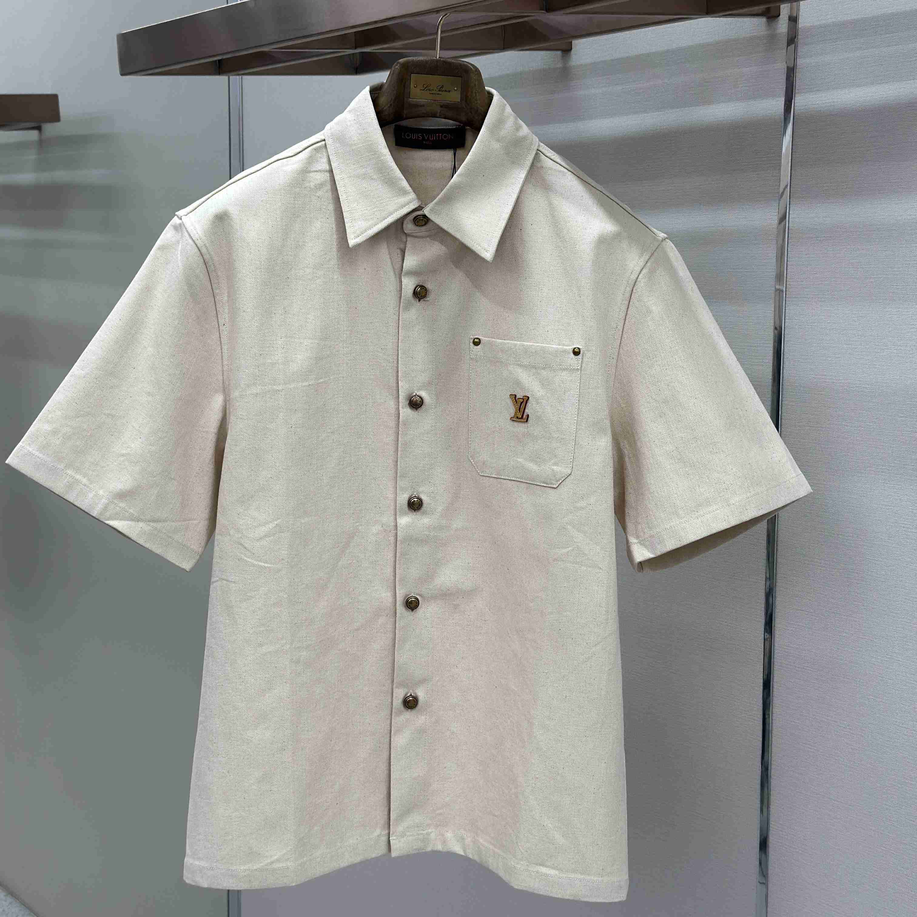 Louis Vuitton Short-Sleeved Silk-Cotton Shirt 1AK7CE - DopestKickz