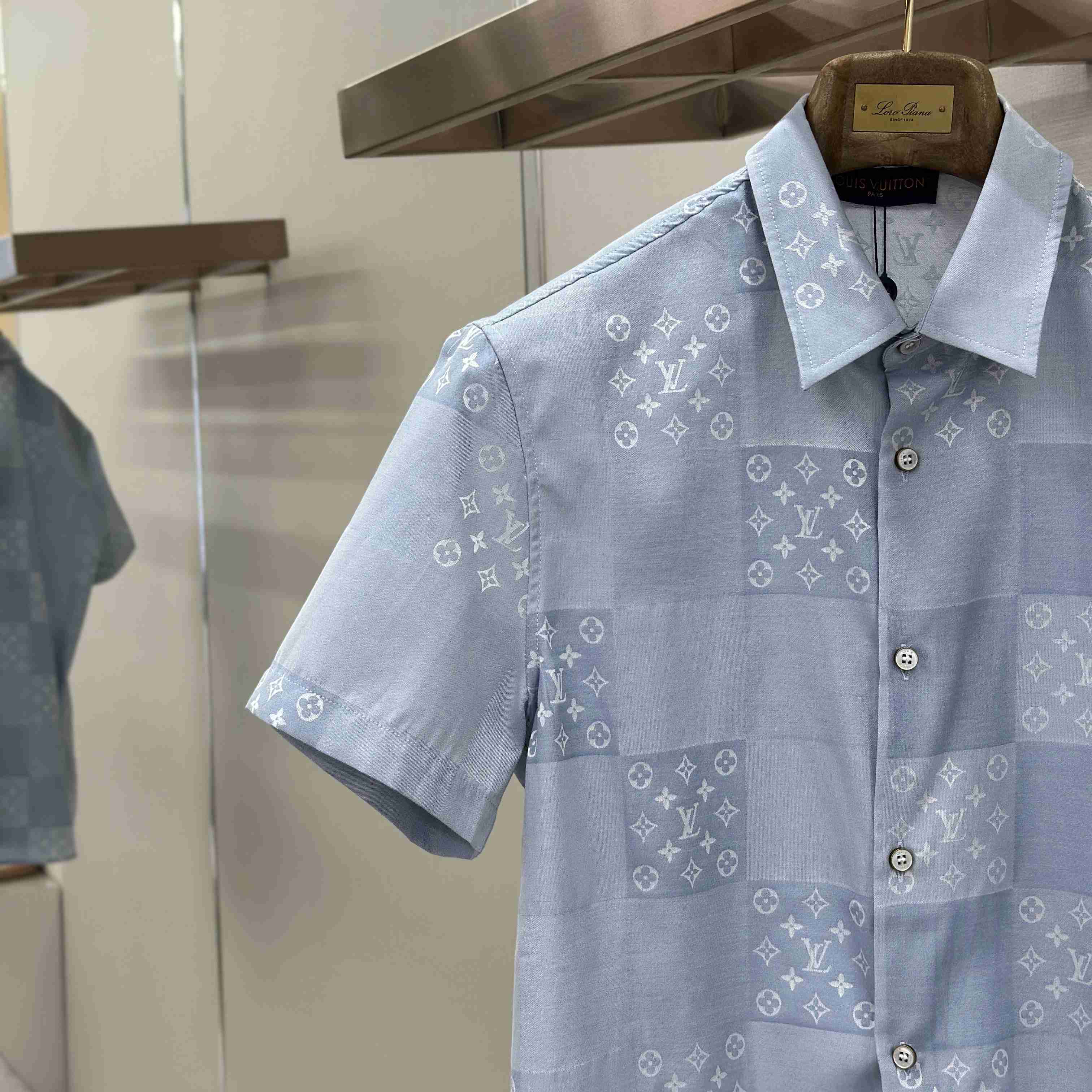 Louis Vuitton Patchwork Jacquard Short-Sleeved Shirt  1AK77O - DopestKickz