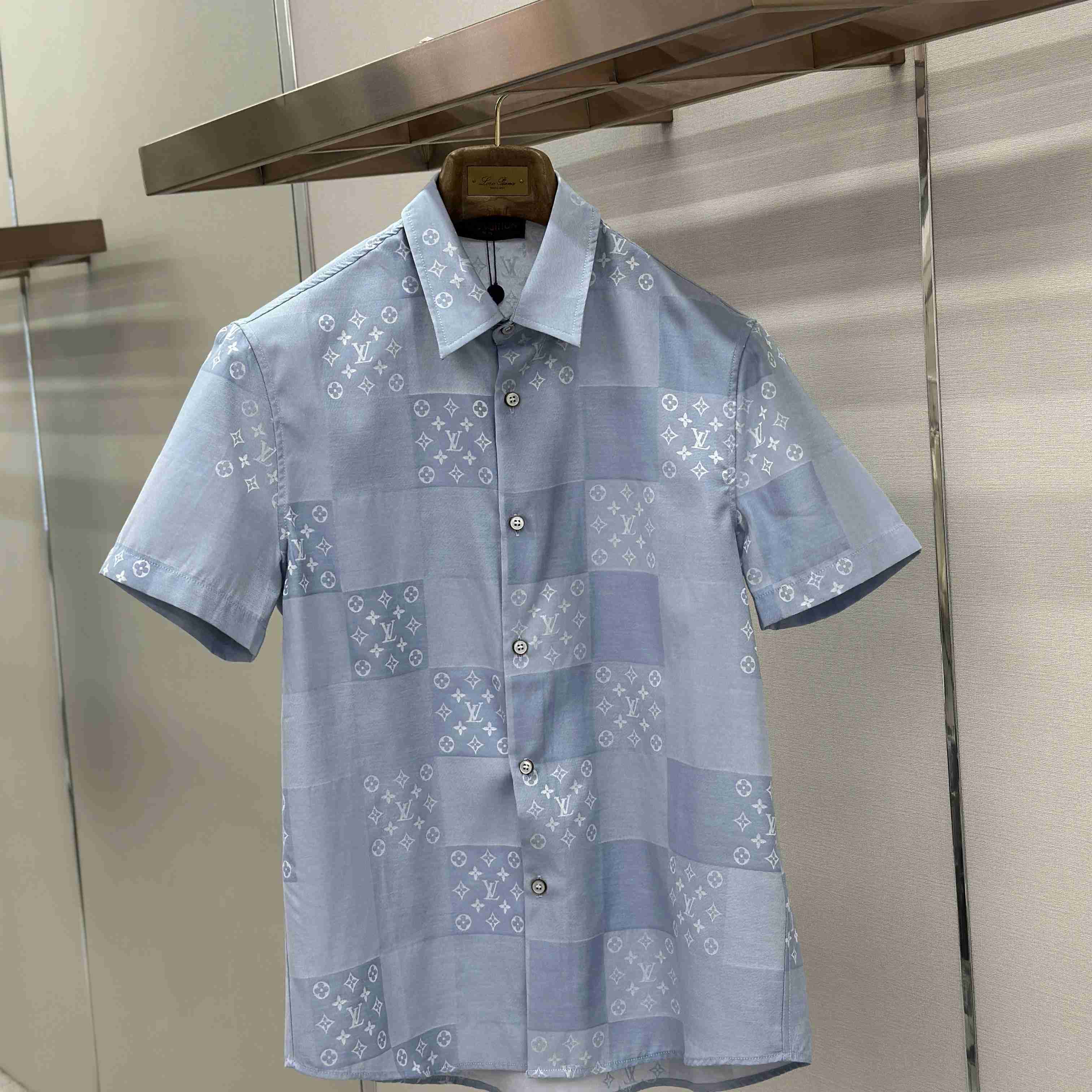 Louis Vuitton Patchwork Jacquard Short-Sleeved Shirt  1AK77O - DopestKickz