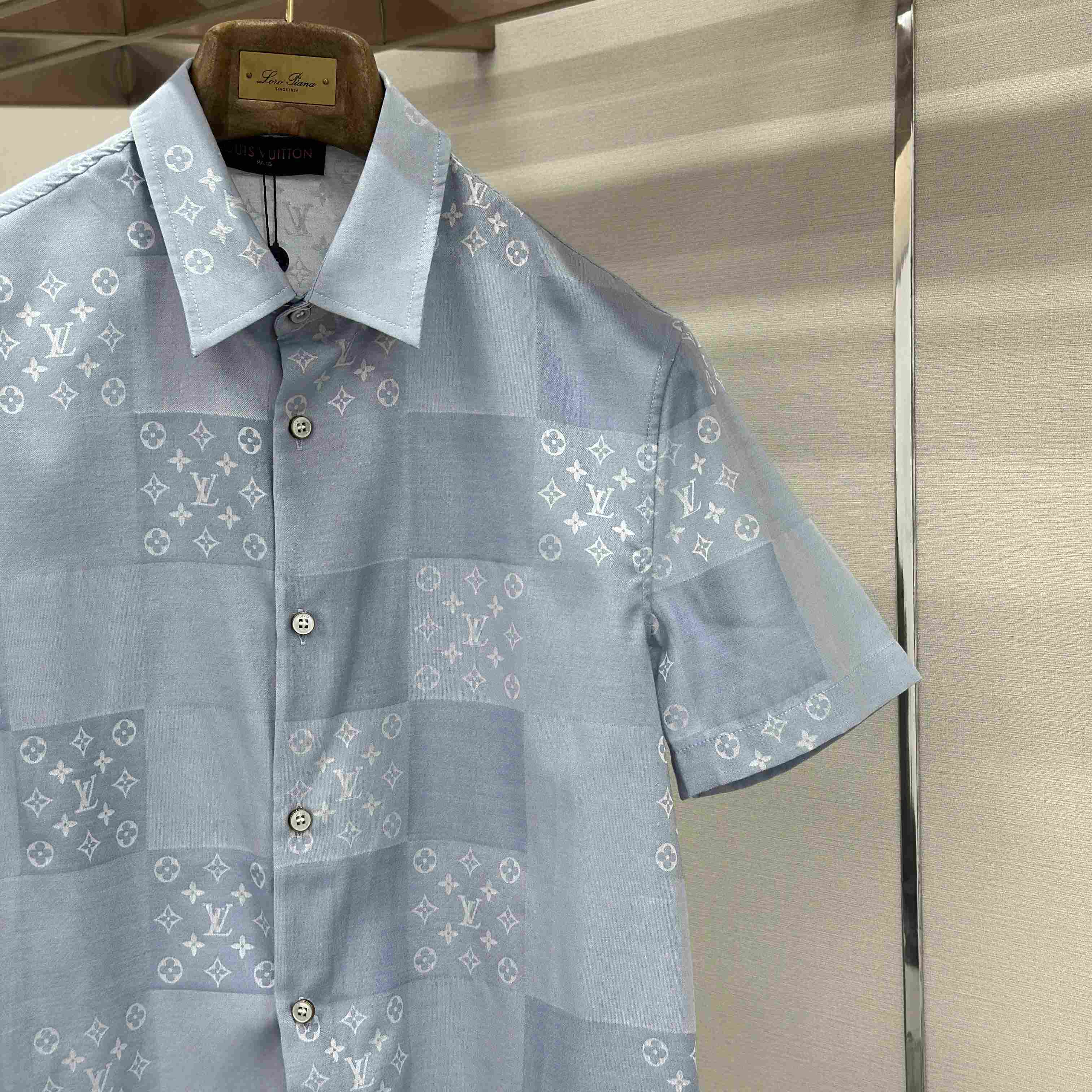 Louis Vuitton Patchwork Jacquard Short-Sleeved Shirt  1AK77O - DopestKickz