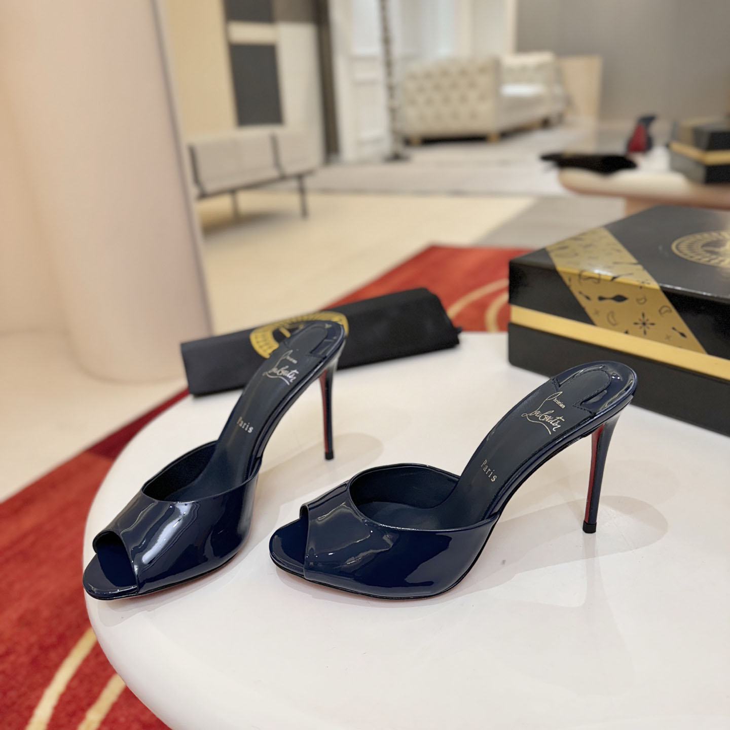 Christian Louboutin Me Dolly 100MM Patent Leather Mules - DopestKickz