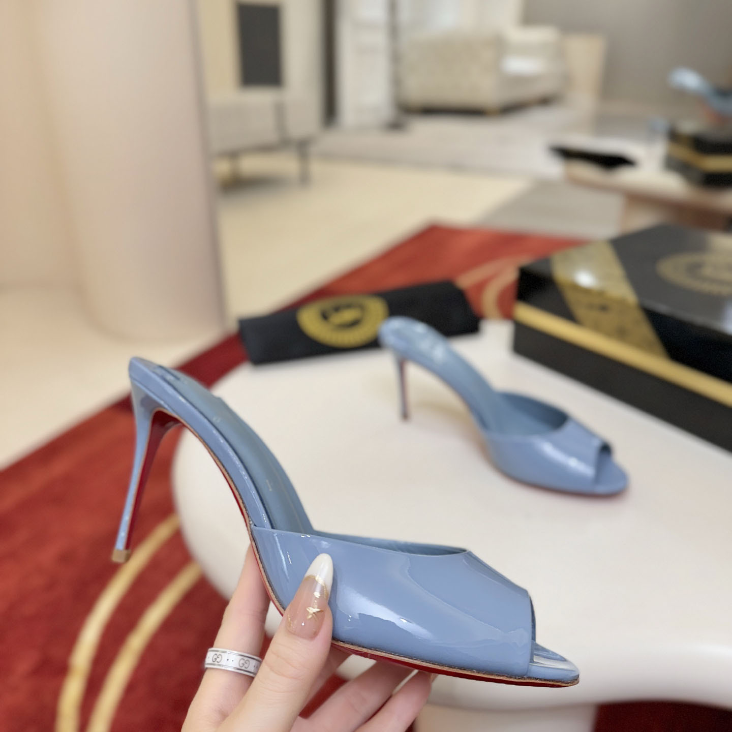 Christian Louboutin Me Dolly 100MM Patent Leather Mules - DopestKickz