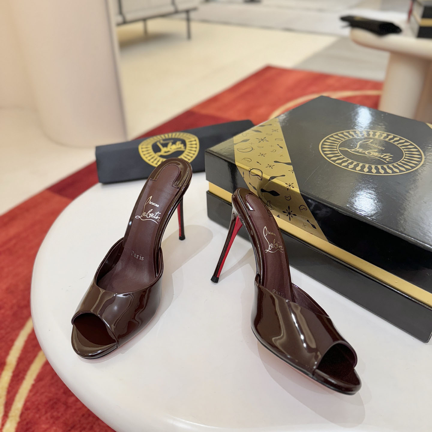 Christian Louboutin Me Dolly 100MM Patent Leather Mules - DopestKickz