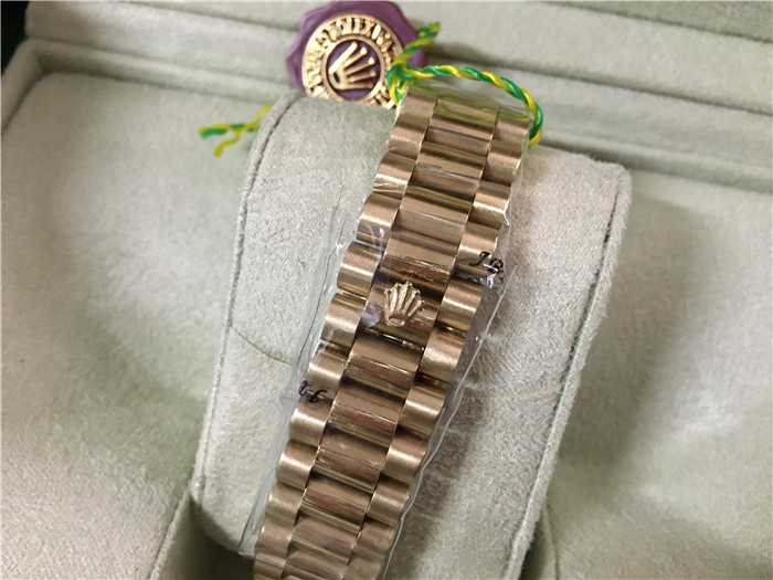 Rolex High Quality Oyster Perpetua Pearlmaster 28/31/36/41 Yellow Gold Diamond Watch - DopestKickz