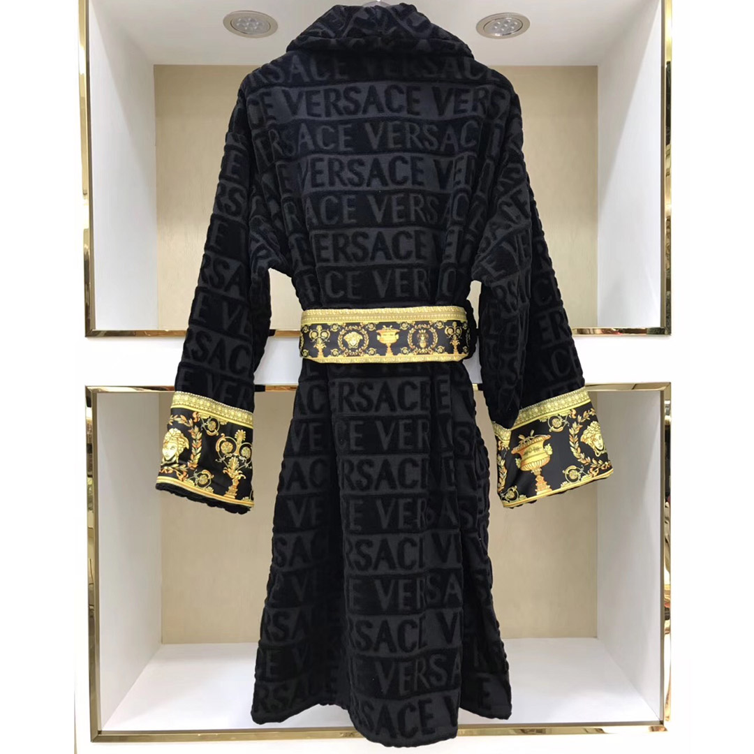 Versace Embroidered Bathrobe Black Gold - DopestKickz