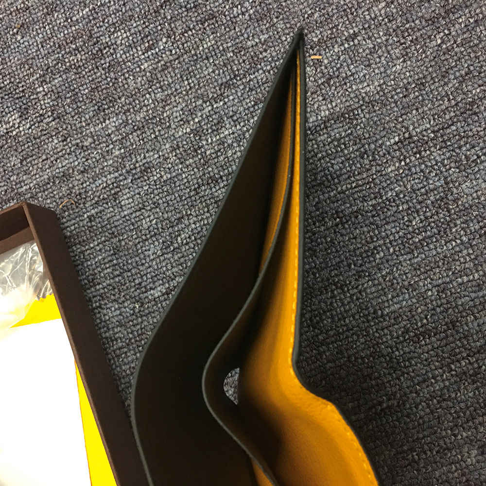 Short 6 Card Slots Billfold Wallet Black - DopestKickz