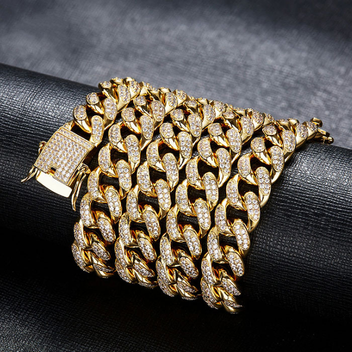 Miami Cuban Chain Cuban Necklace Bundle in Yellow Gold - DopestKickz