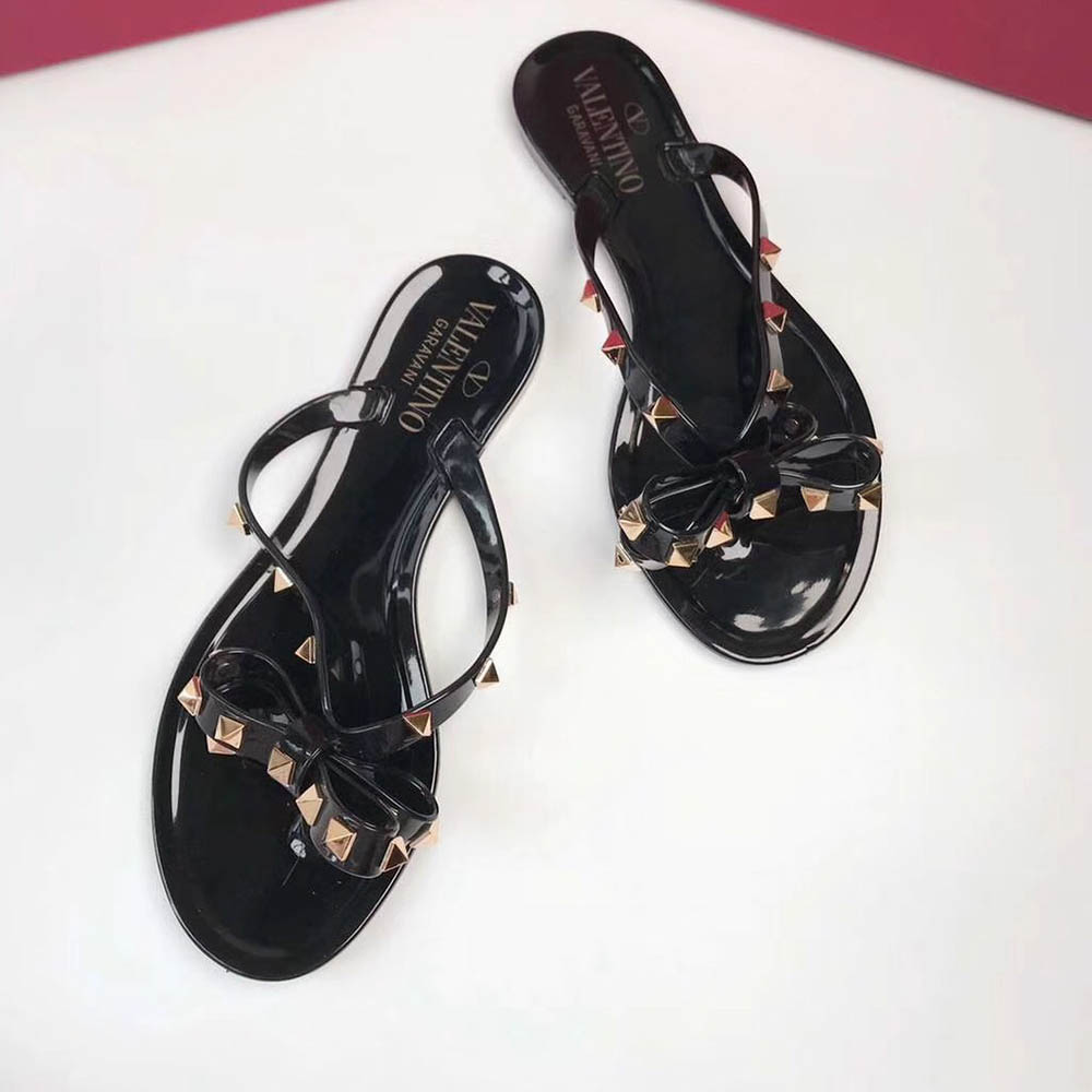 Valentino Garavani Rockstud PVC Flip Flop(Black) - DopestKickz