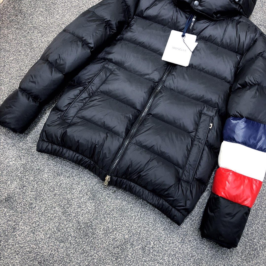 Moncler Black Down Jacket - DopestKickz