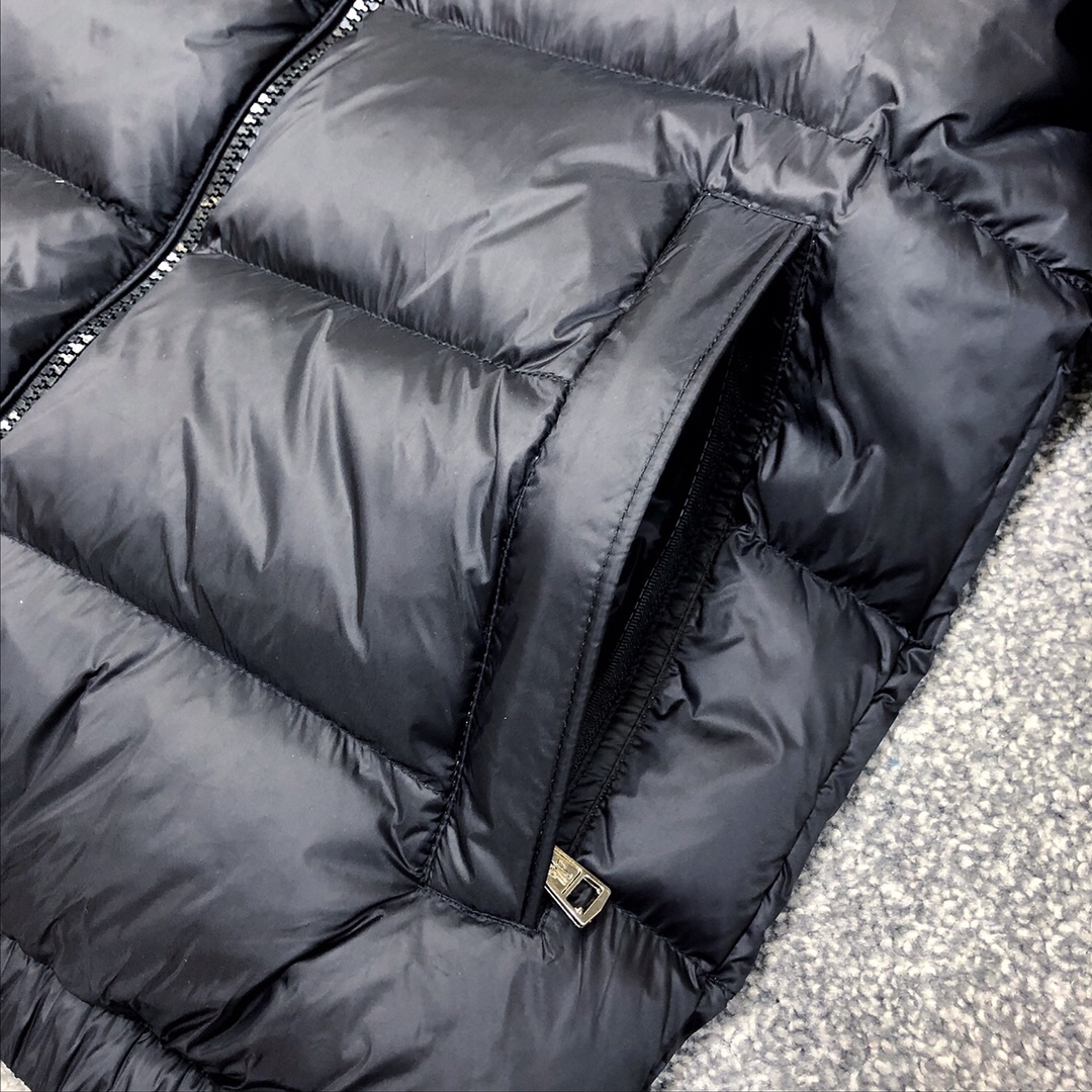 Moncler Black Down Jacket - DopestKickz