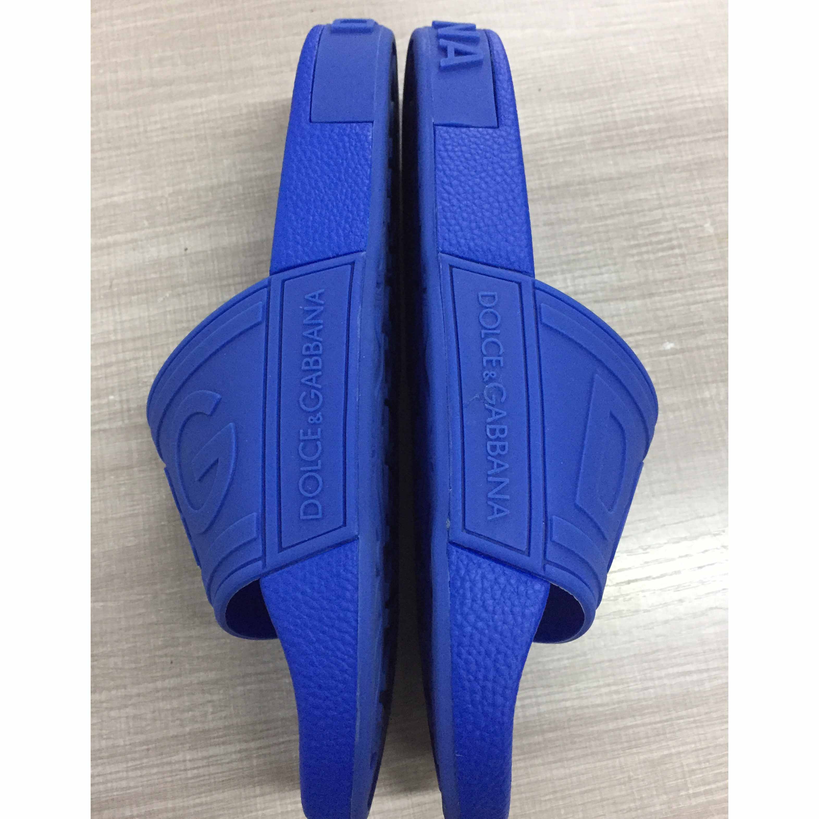 Dolce & Gabbana Logo Slides - DopestKickz