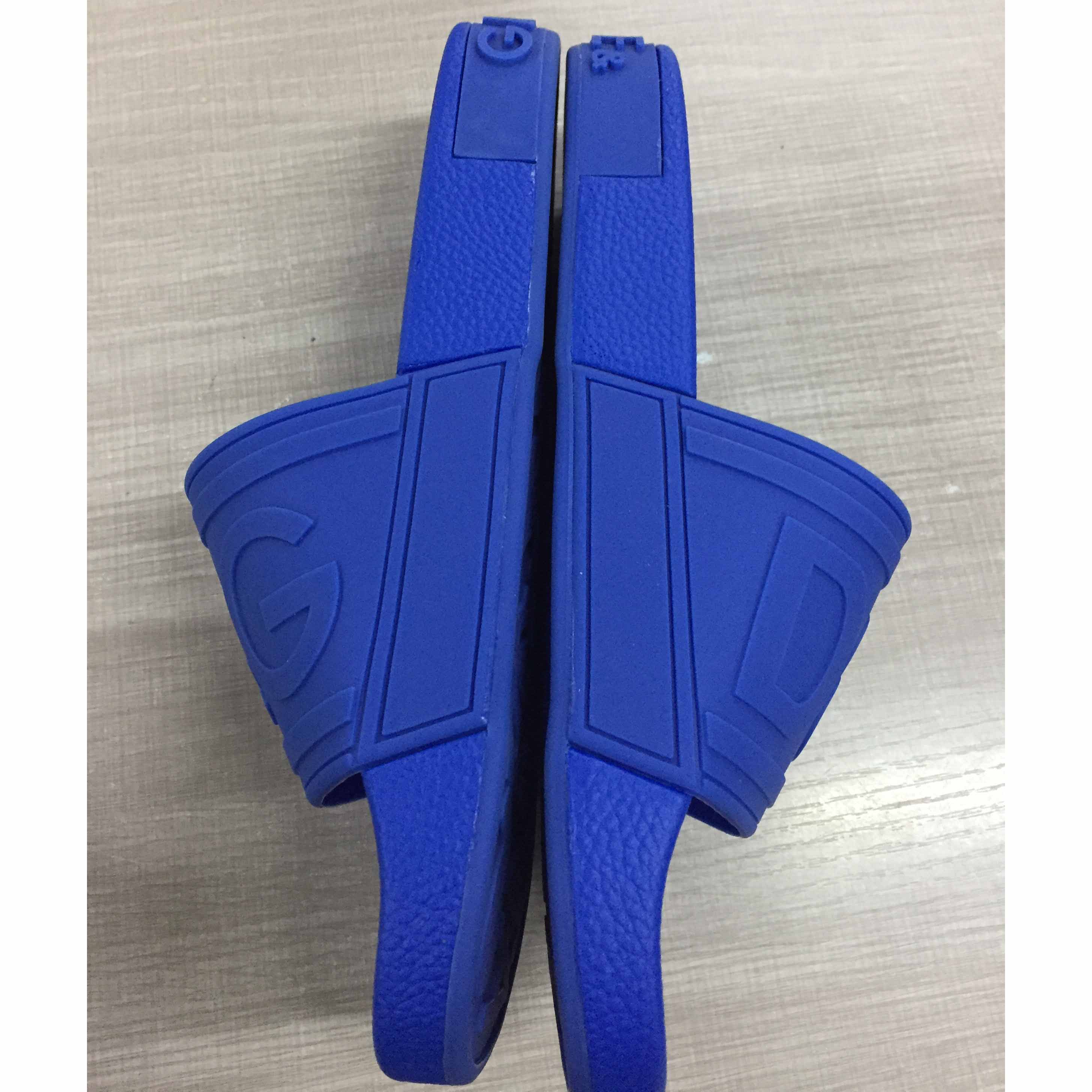 Dolce & Gabbana Logo Slides - DopestKickz