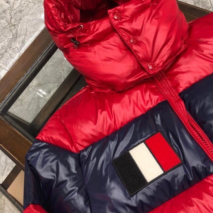 Moncler Logo Patch Padded Jacket - DopestKickz