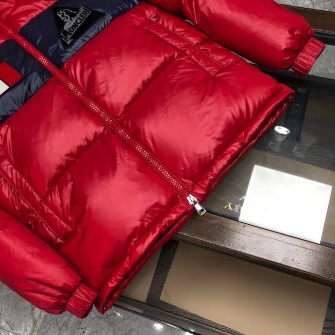 Moncler Logo Patch Padded Jacket - DopestKickz