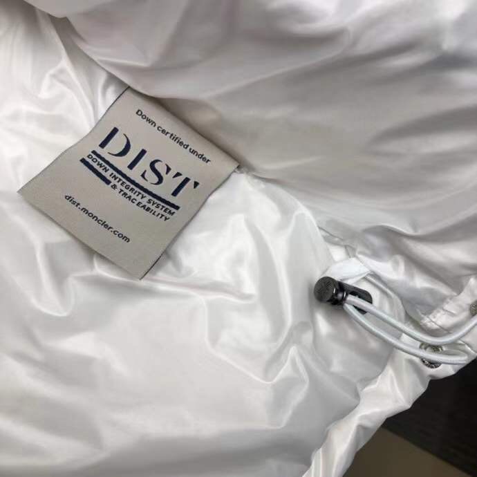 Moncler Logo Patch Padded Jacket - DopestKickz