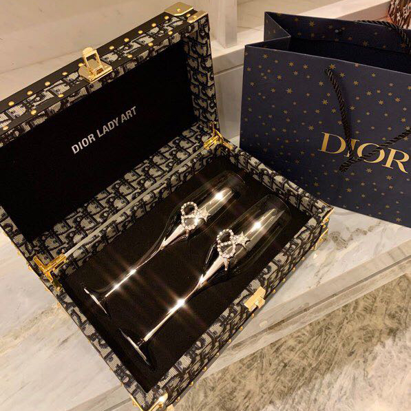 Dior Red Wine Glass - DopestKickz